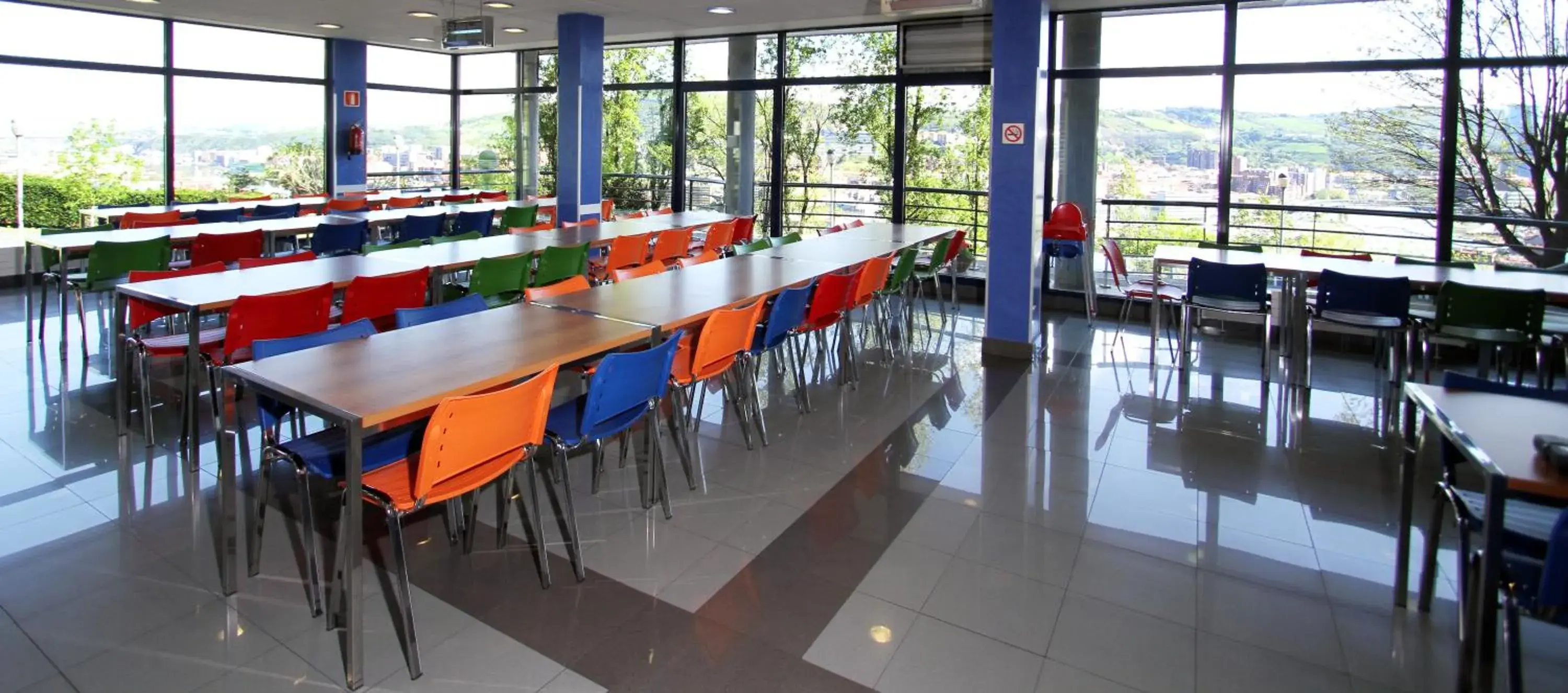 Restaurant/places to eat in Bilbao Hostel Restaurant/places to eat in Bilbao Hostel