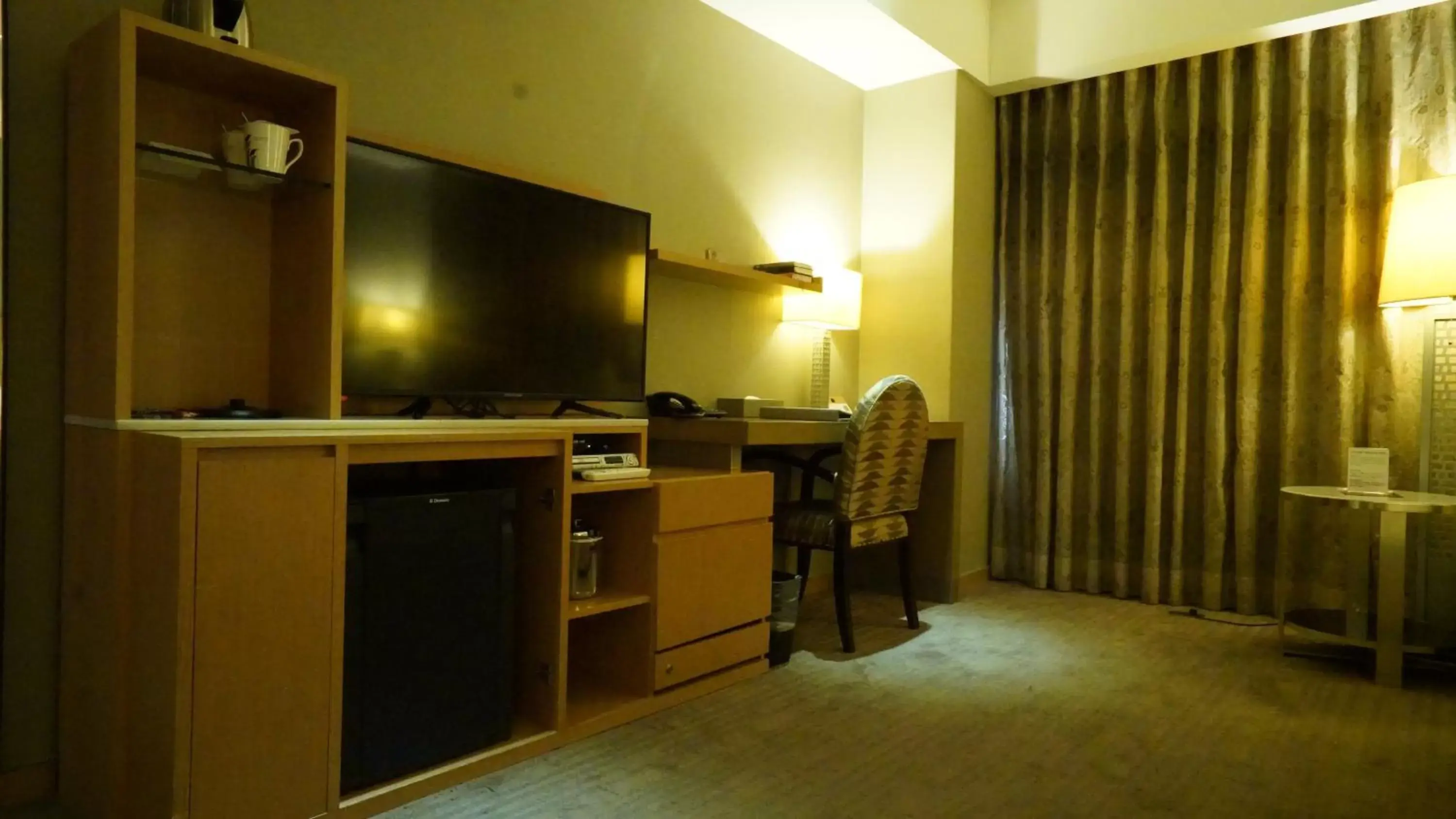 TV/Entertainment Center in City Suites-Taipei Nanxi