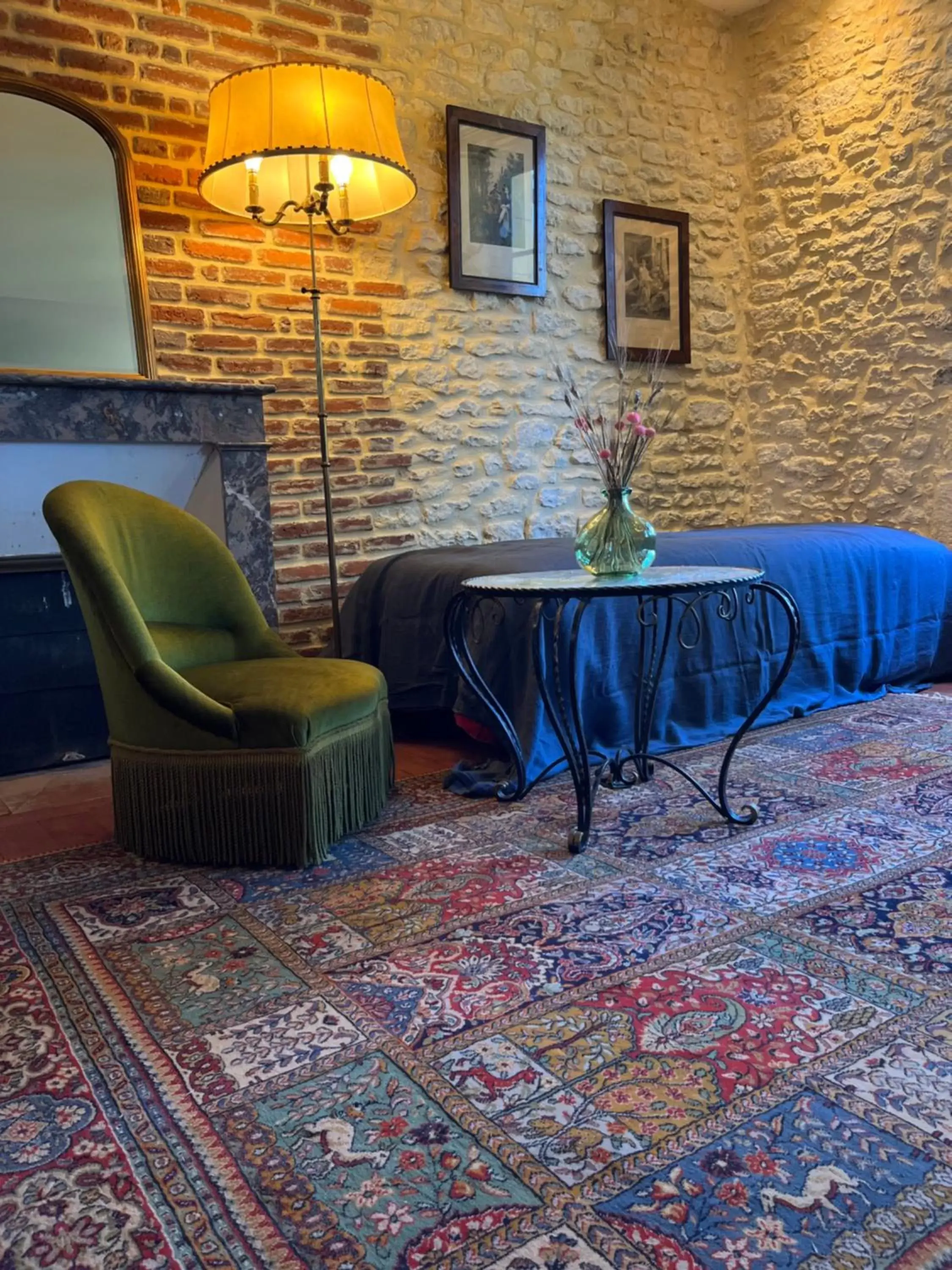 Seating Area in Le Clos Chalmon Chambre d'hôte