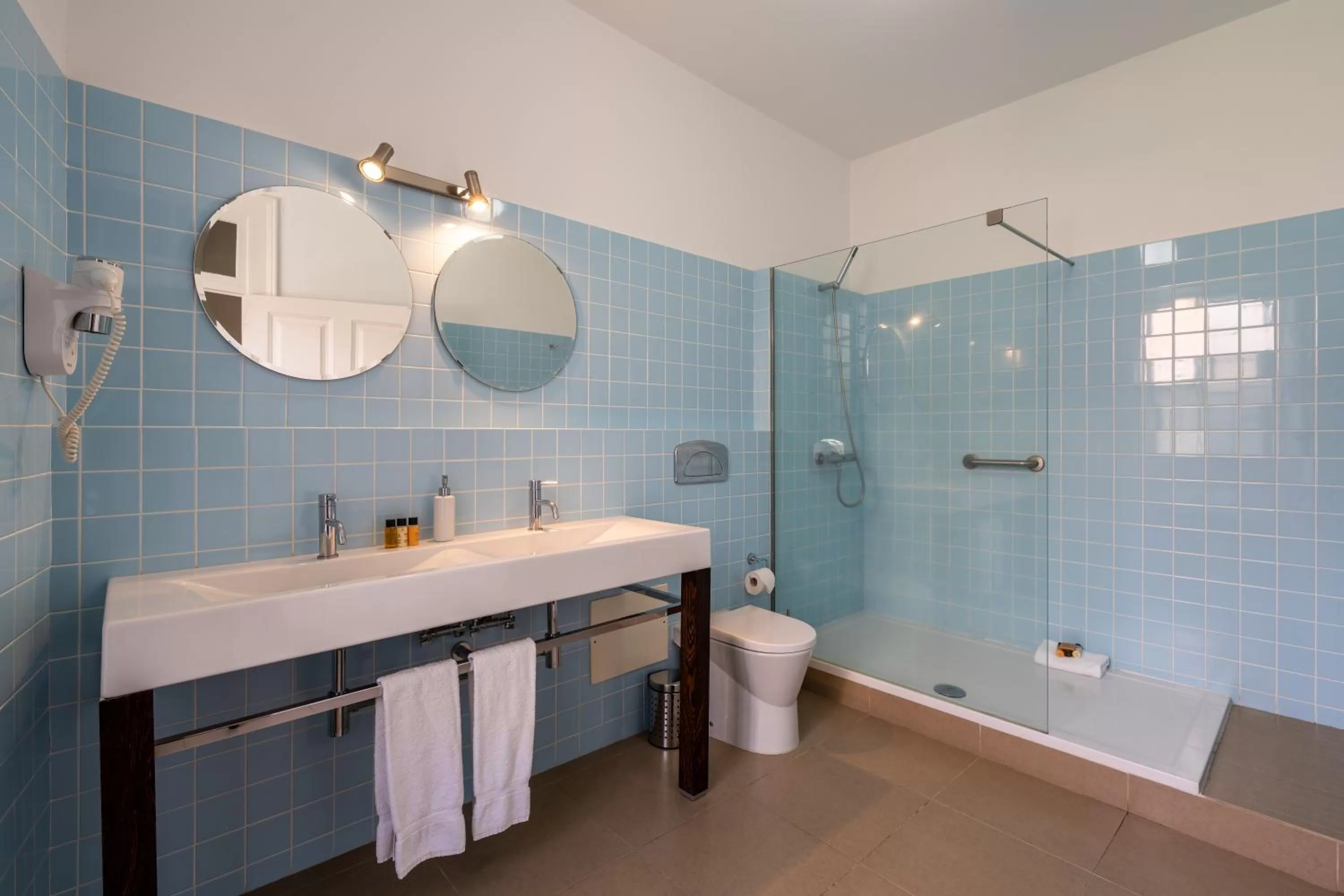 Toilet in The Wine Lodges by An Island Apart