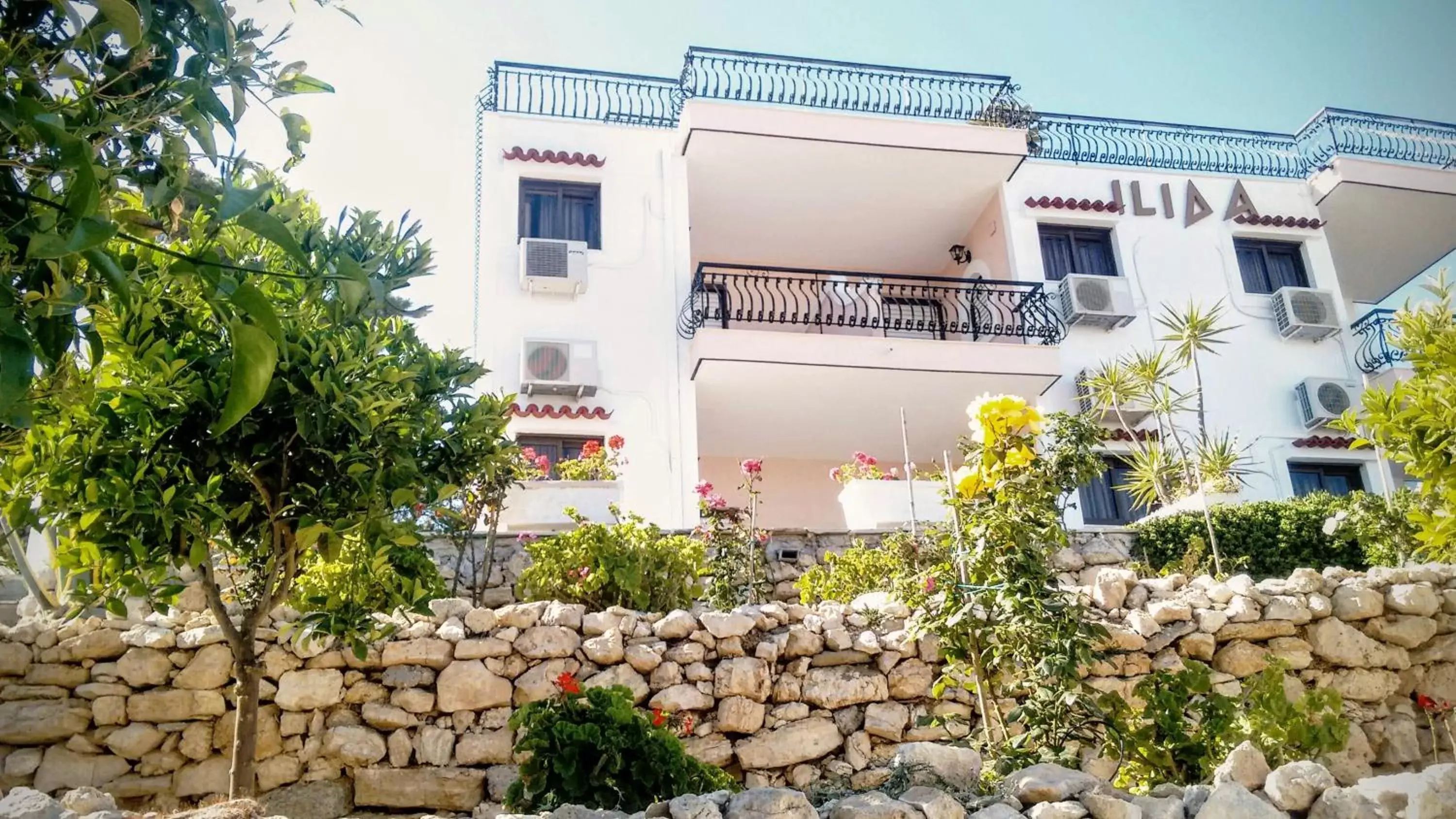 Property Building in Pefkides Aegina Boutique Apartments