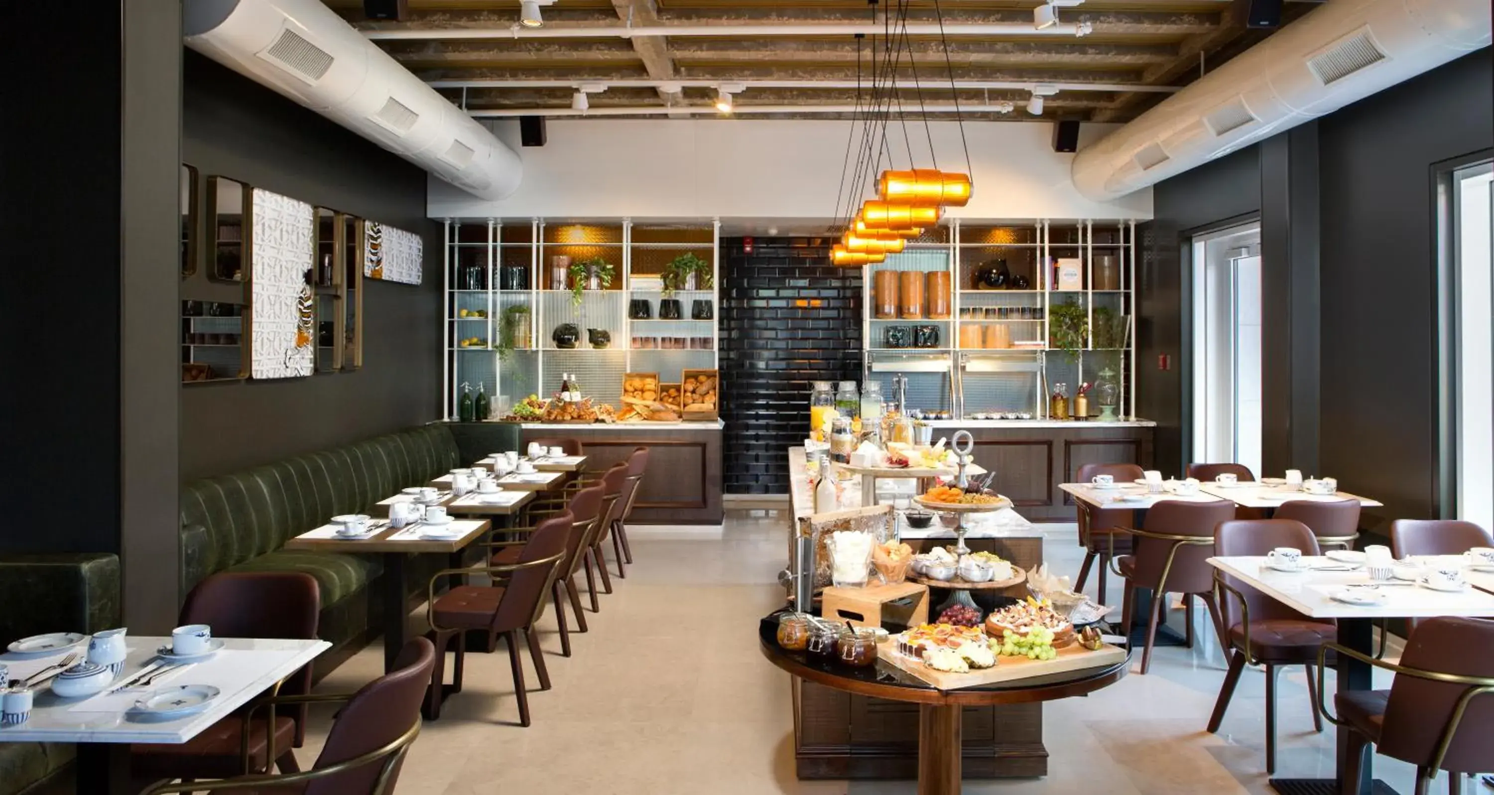 Restaurant/Places to Eat in TRYP by Wyndham Jerusalem Bat Sheva