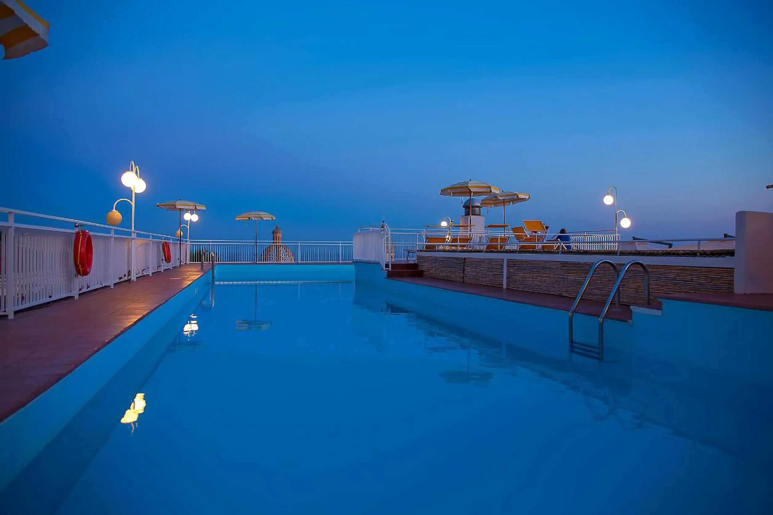 Swimming pool in Tramonto d'Oro