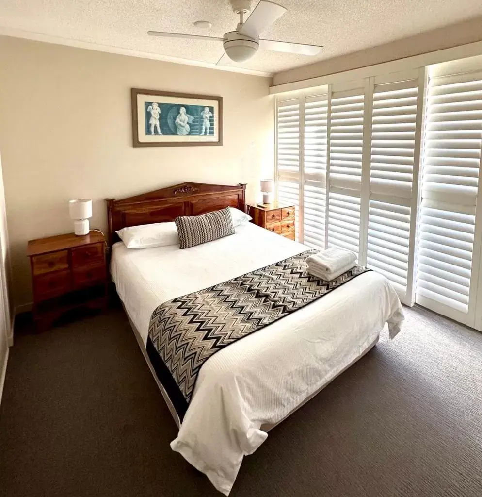 Bed in Goldsborough Place Apartments