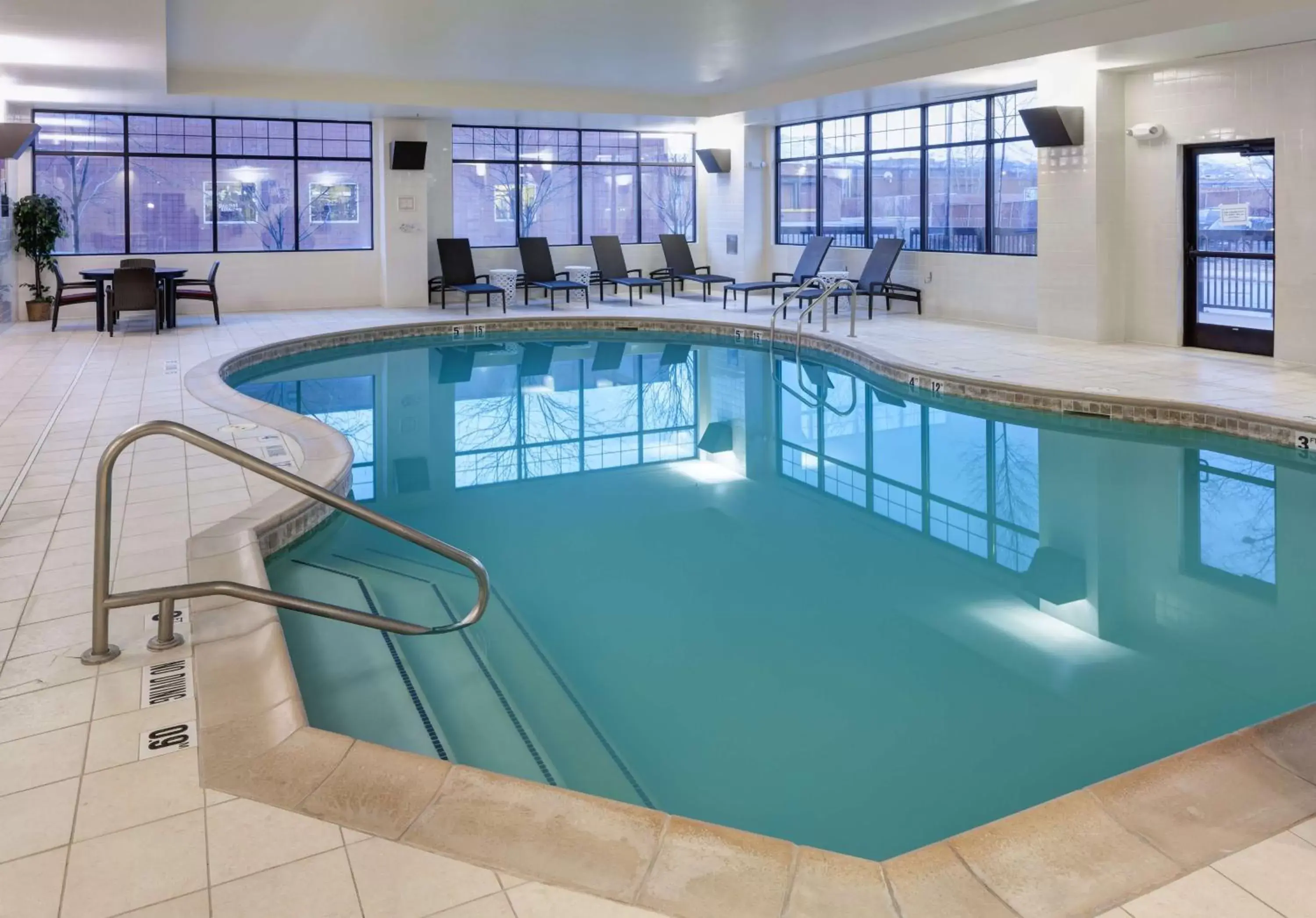 Pool view, Swimming Pool in Embassy Suites Anchorage