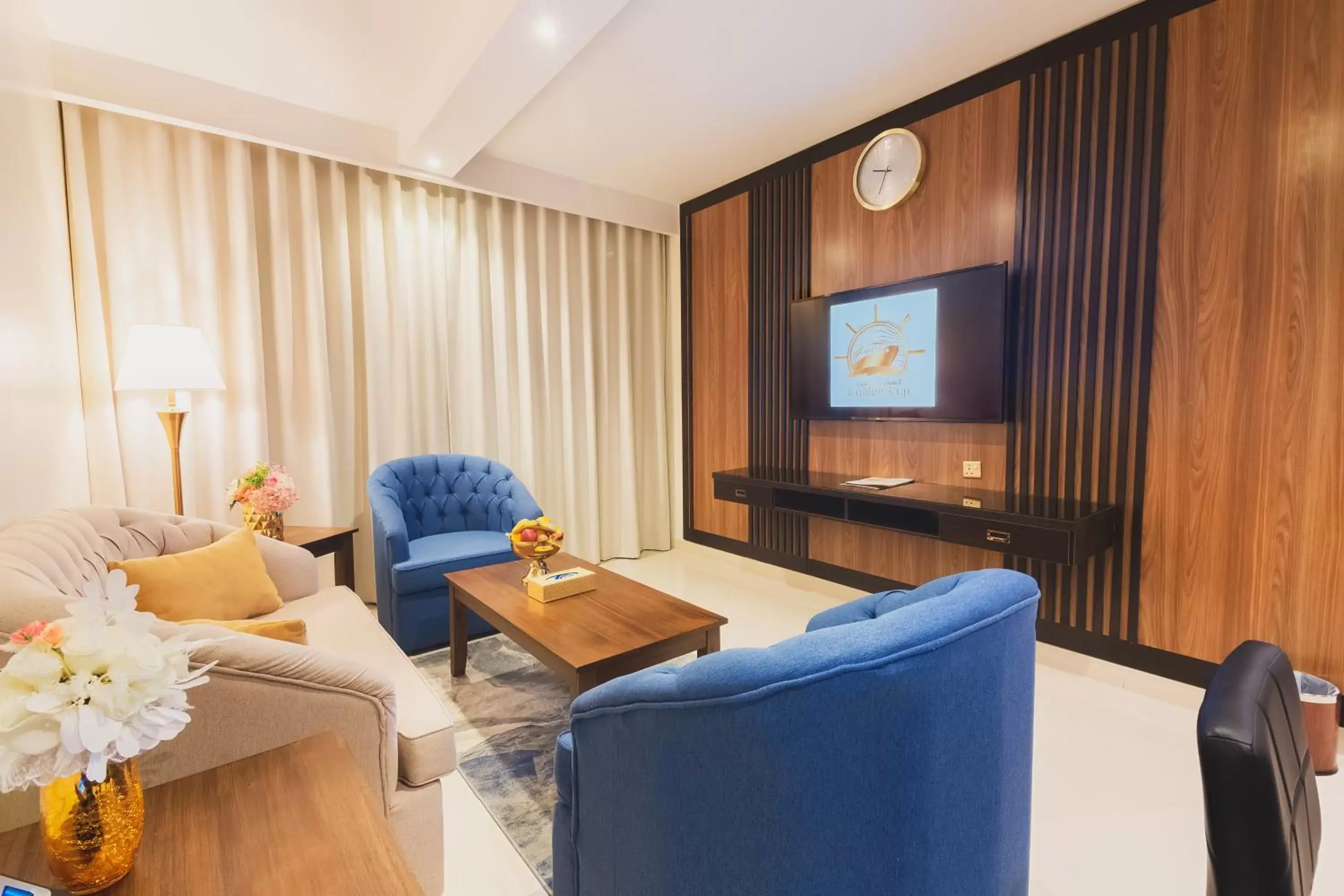 Living room in Golden Ship Hotel Living room in Golden Ship Hotel