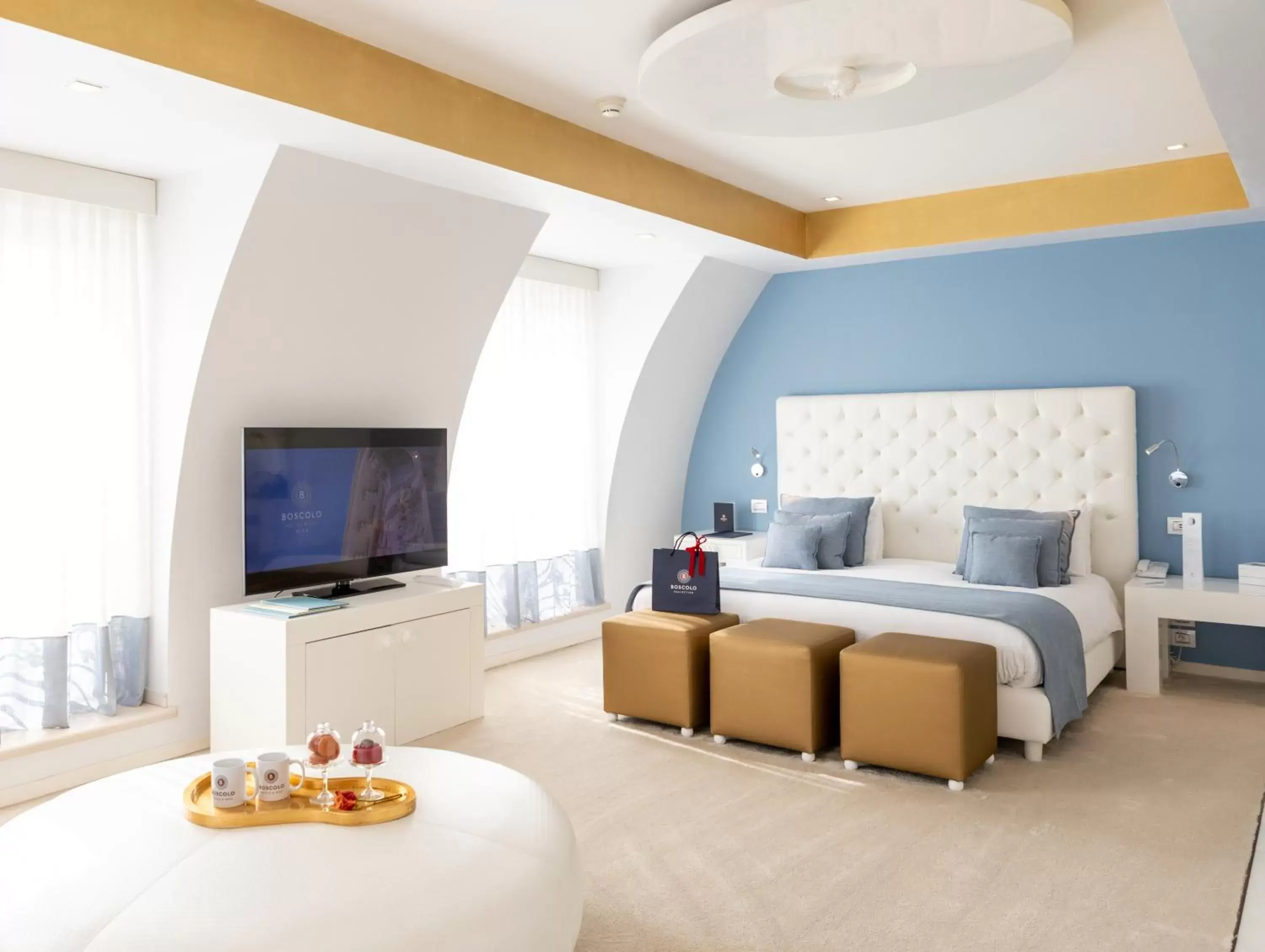 Bed in Boscolo Nice Hotel & Spa