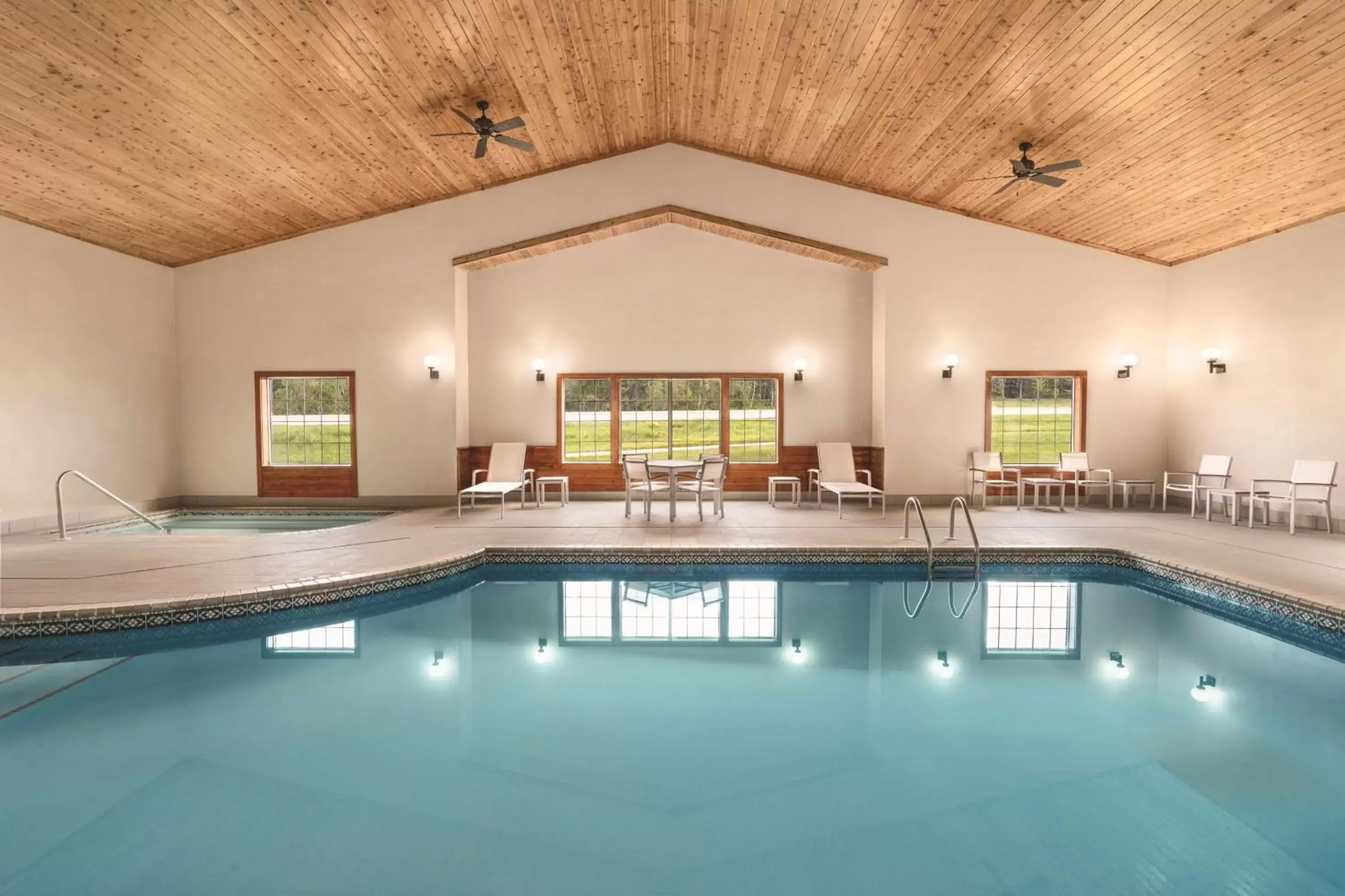 Activities, Swimming Pool in Country Inn & Suites by Radisson, Detroit Lakes, MN