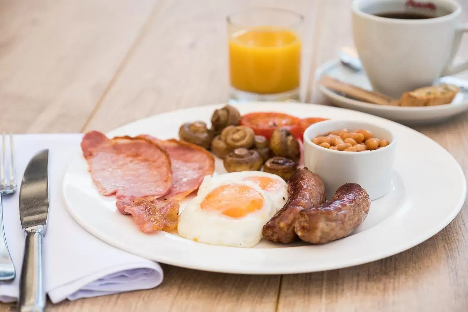 English/Irish breakfast in Kettering Park Hotel and Spa