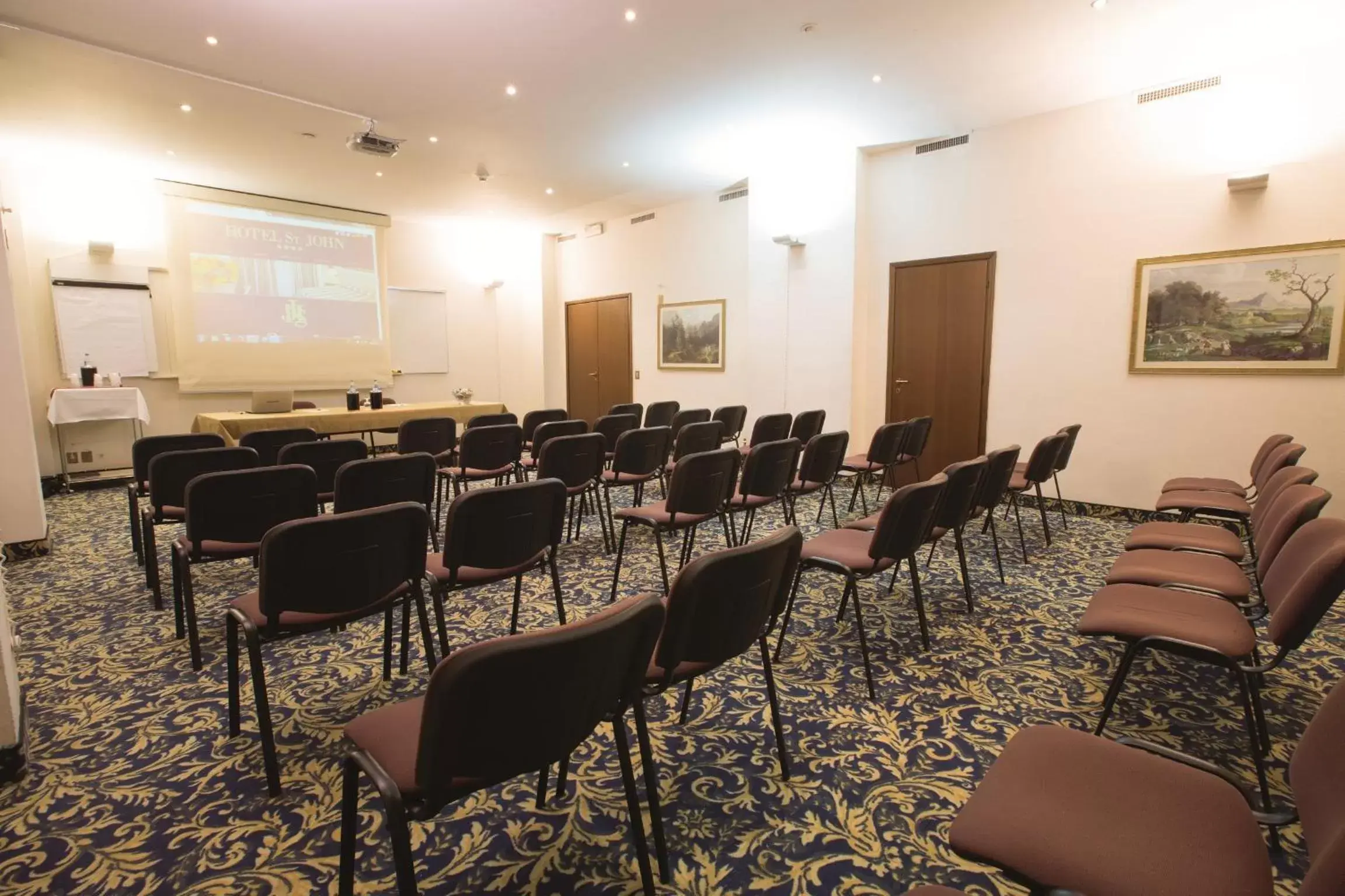 Meeting/conference room, Business Area/Conference Room in iH Hotels Milano St. John