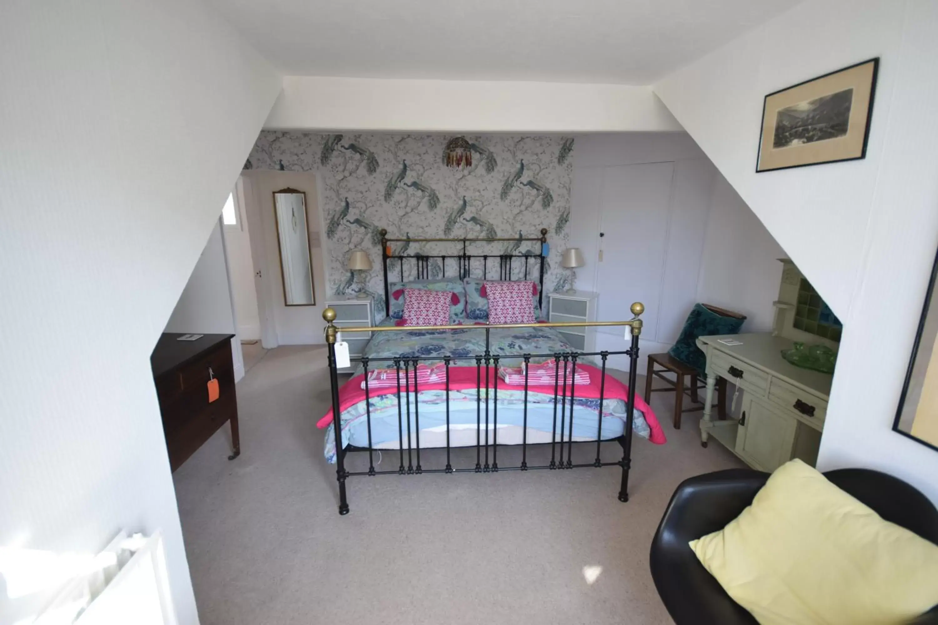 Decorative detail, Bed in Newberry Beach lodge