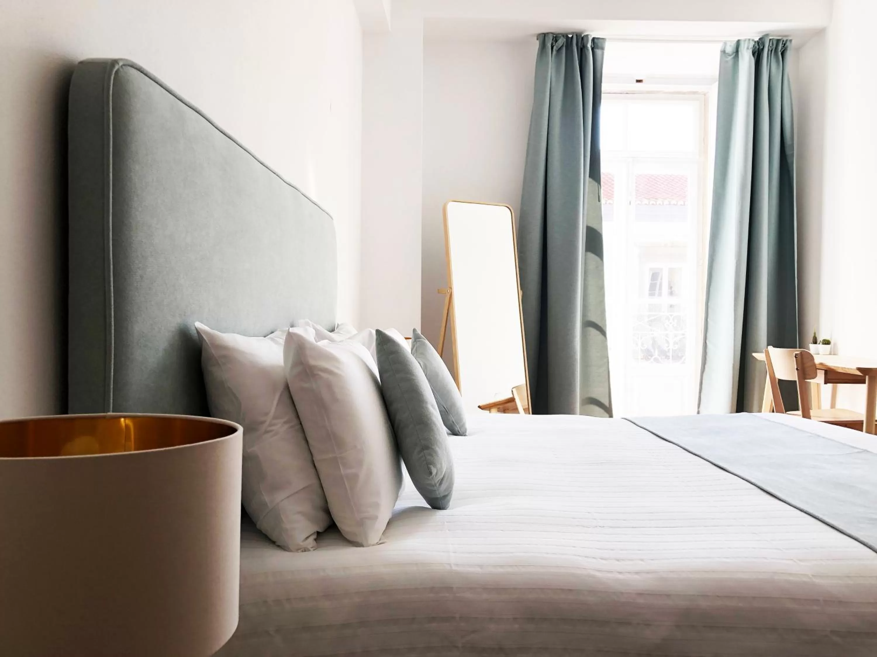 Bedroom, Bed in A Muralha