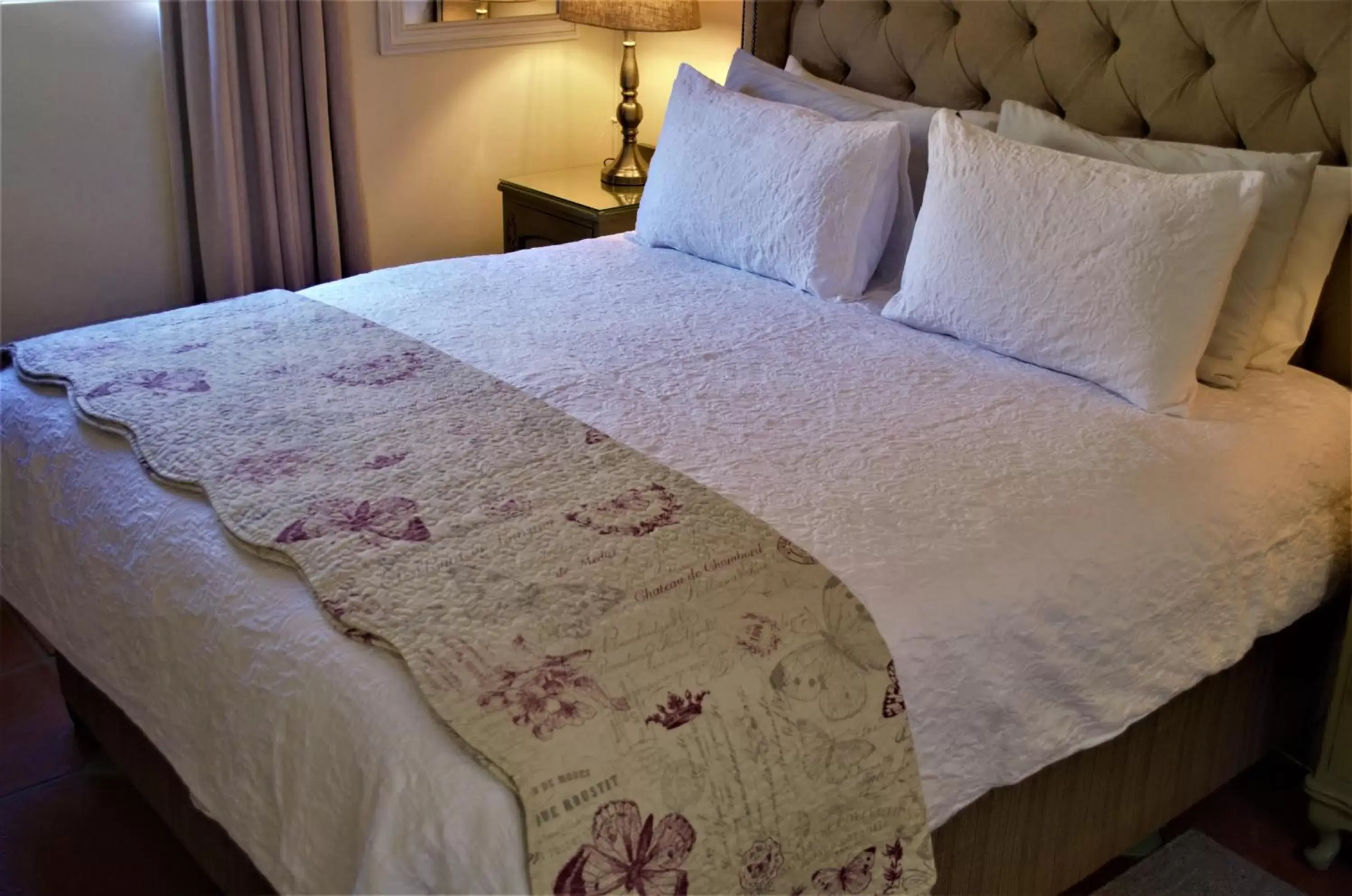 Self-Catering Cottage - single occupancy in 79 On Ridge Self-Catering Cottage - single occupancy in 79 On Ridge