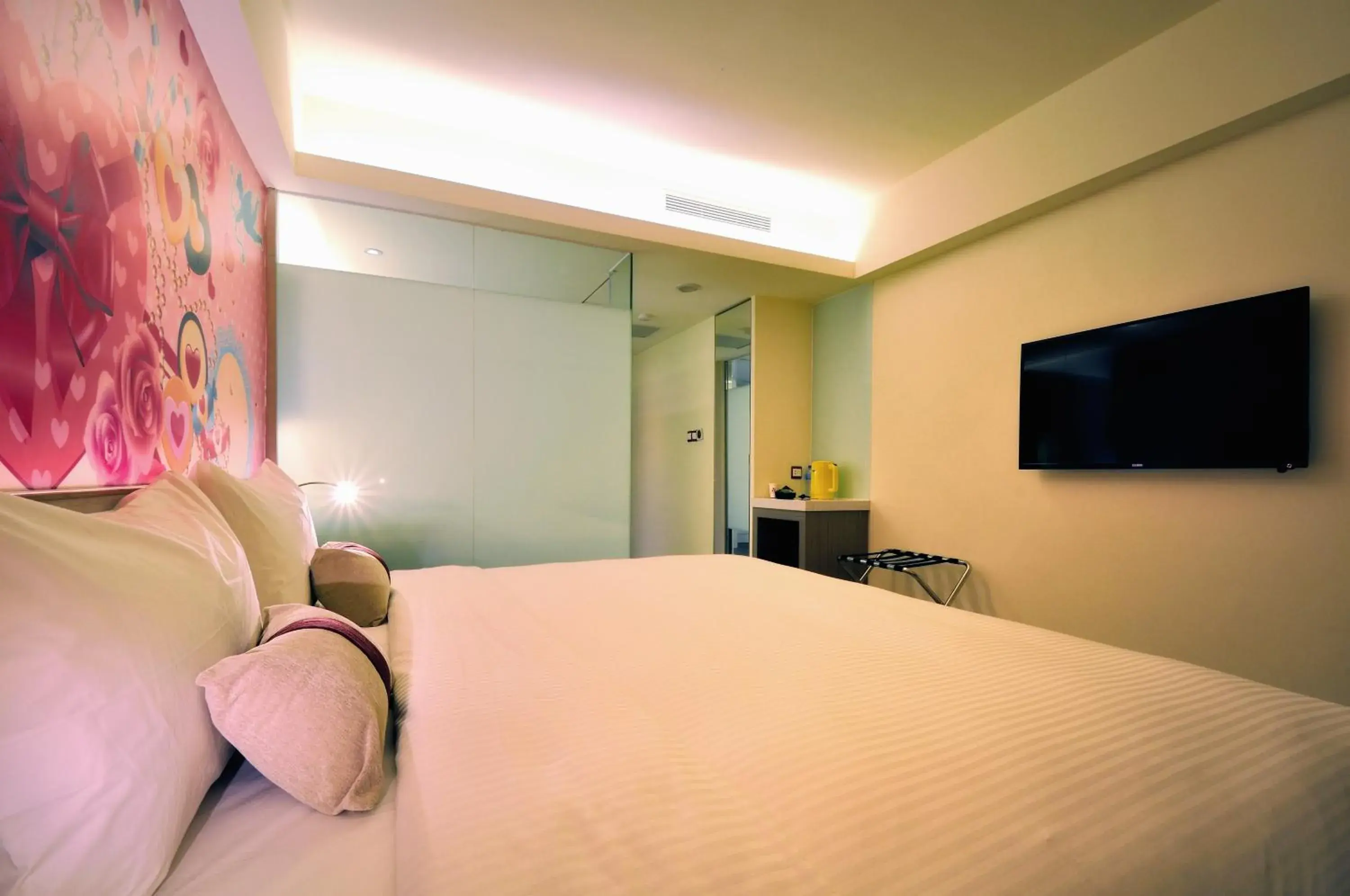 Photo of the whole room, Bed in Audi Garden Business Hotel Photo of the whole room, Bed in Audi Garden Business Hotel