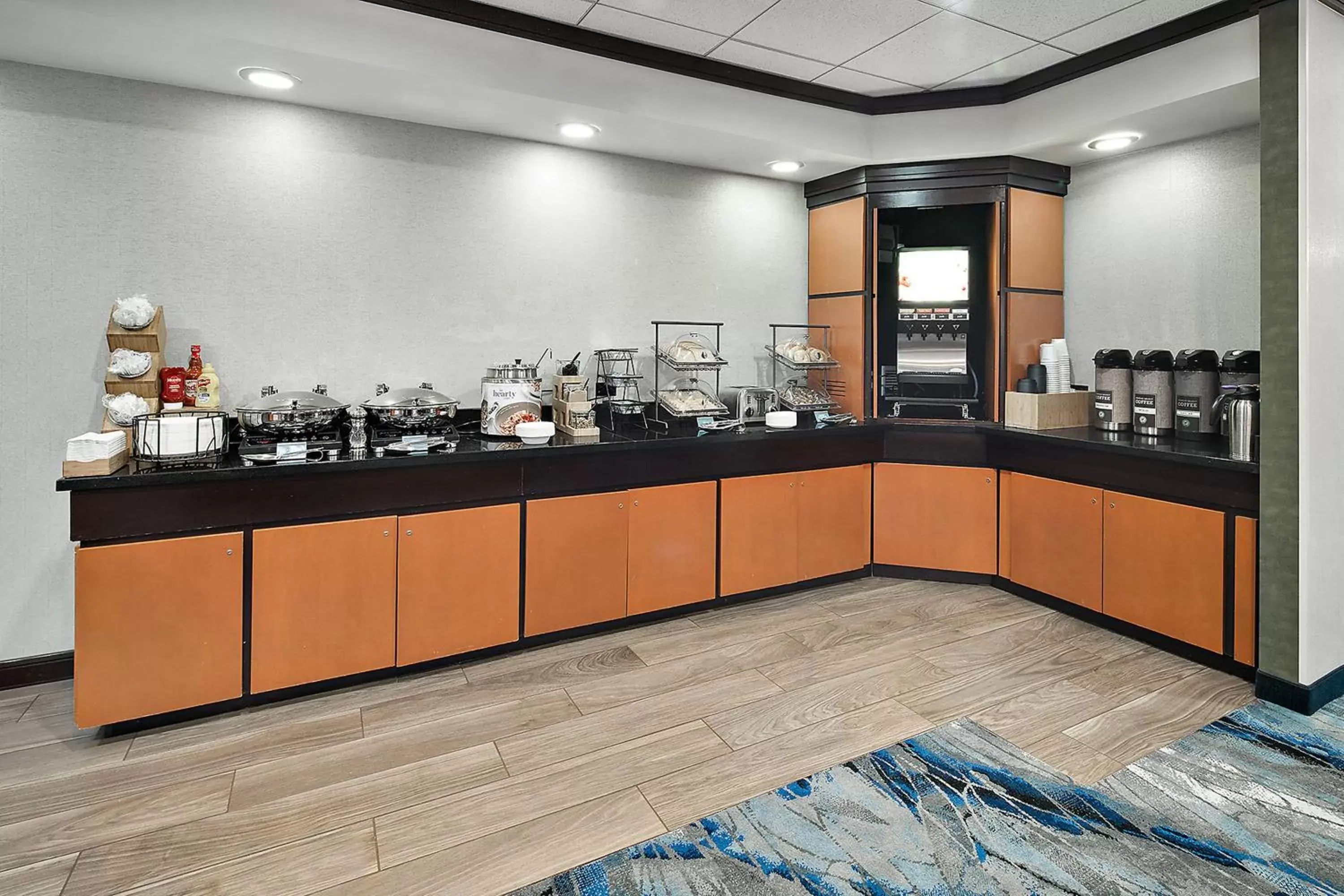 Breakfast, Restaurant/Places to Eat in Fairfield Inn & Suites by Marriott Marietta