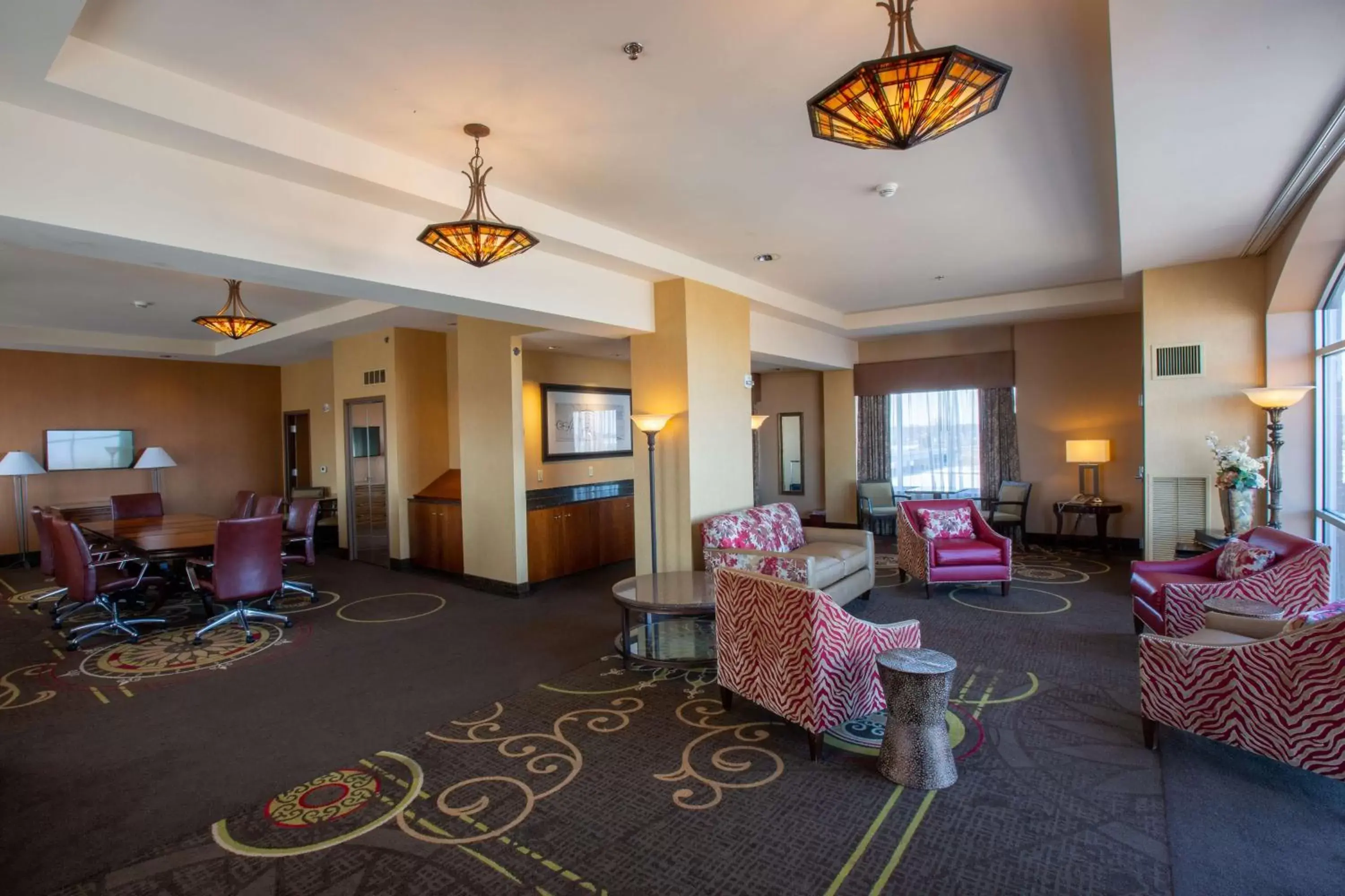 Meeting/conference room, Lobby/Reception in DoubleTree by Hilton Bay City - Riverfront