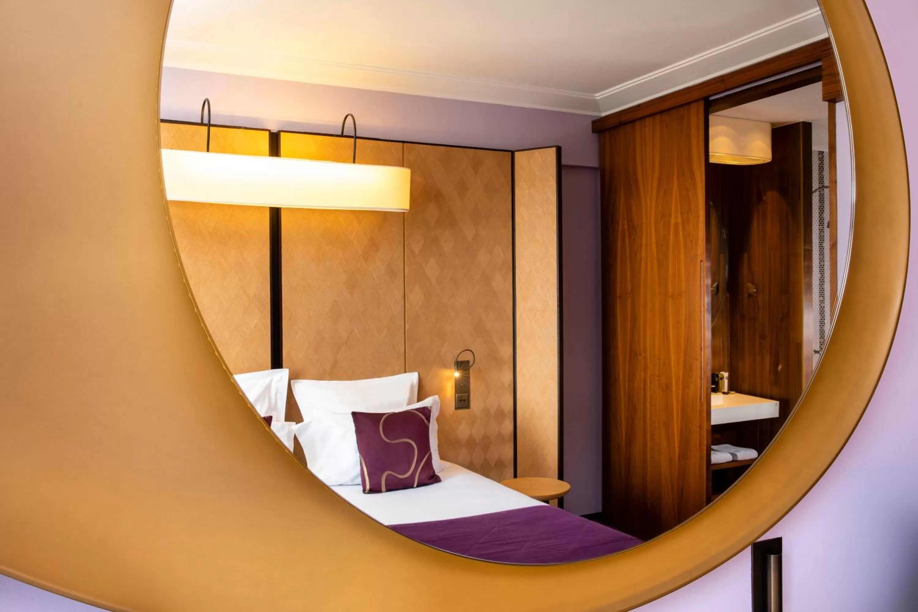 Photo of the whole room, Bed in Hotel Maison FL