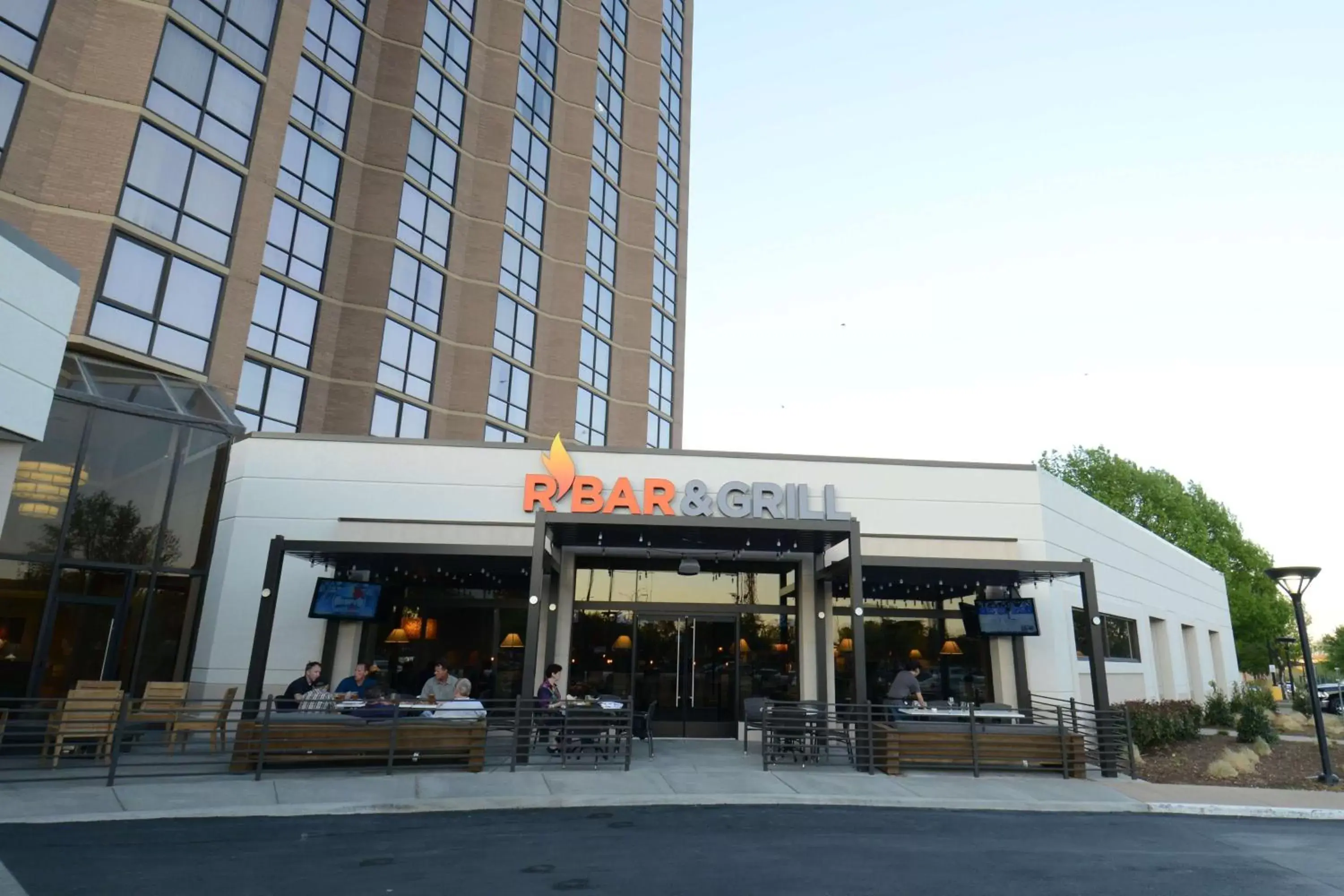 Restaurant/places to eat, Property Building in Hilton Arlington