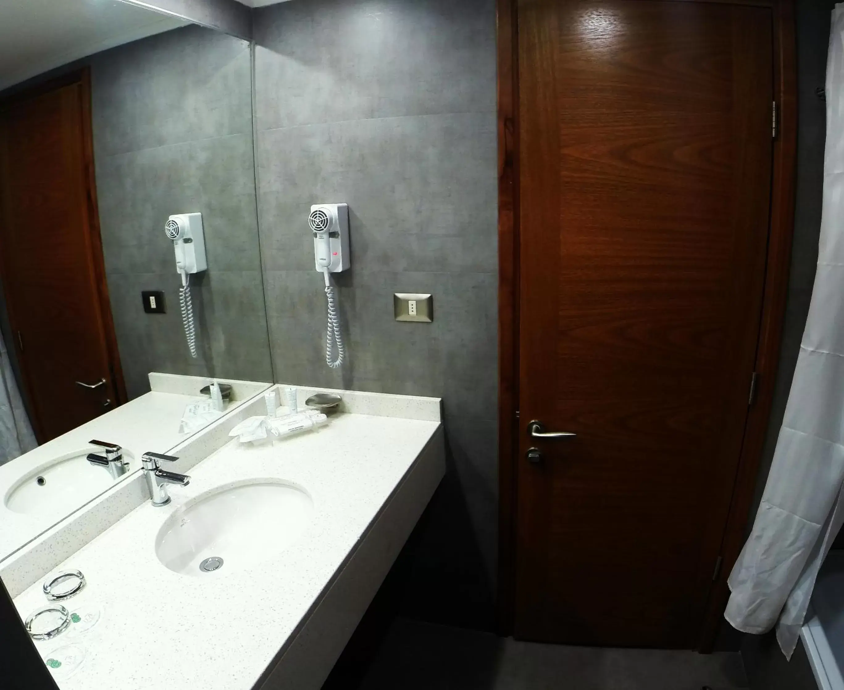 Bathroom in Hotel Diego de Almagro Providencia