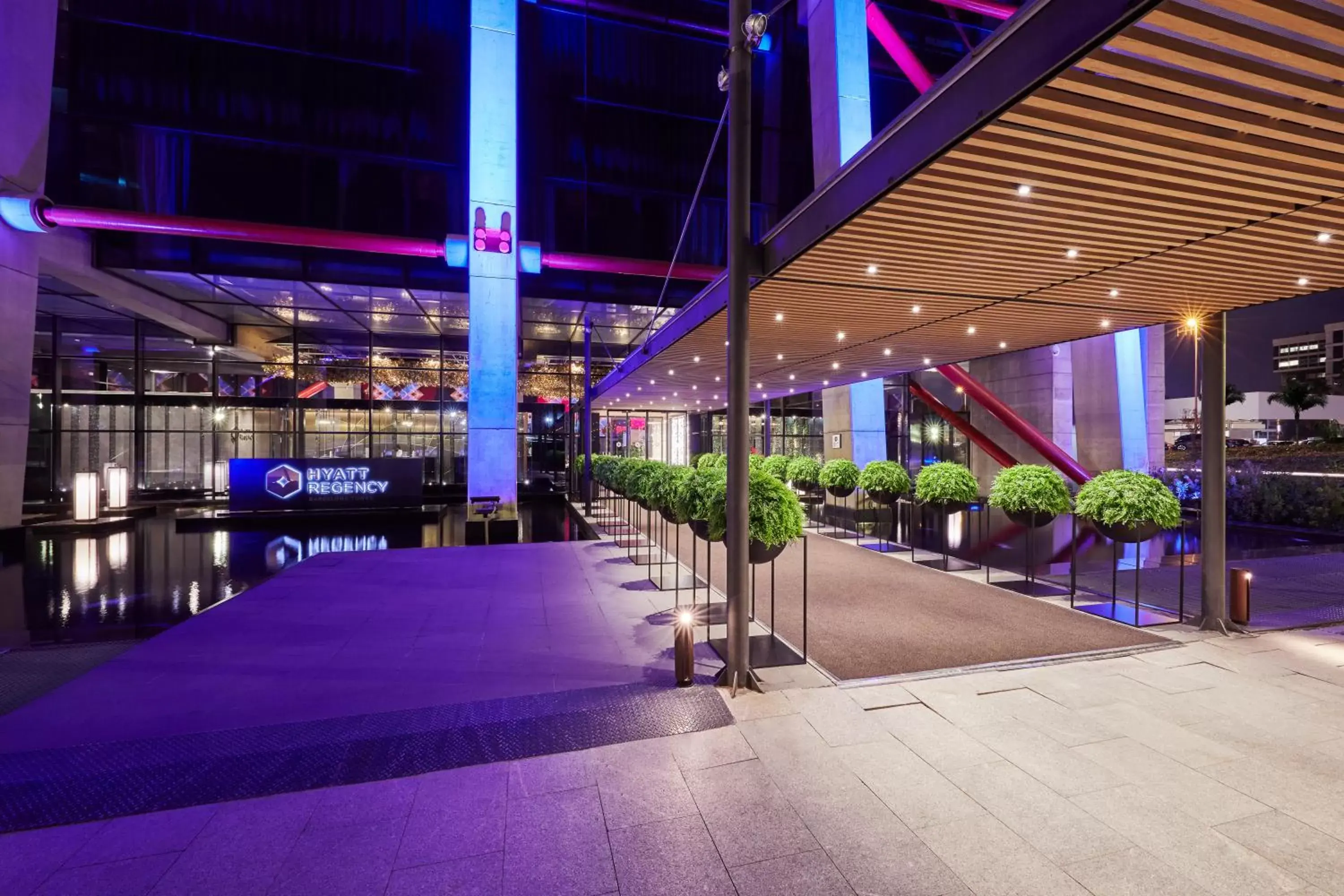 Facade/entrance in Hyatt Regency Barcelona Tower