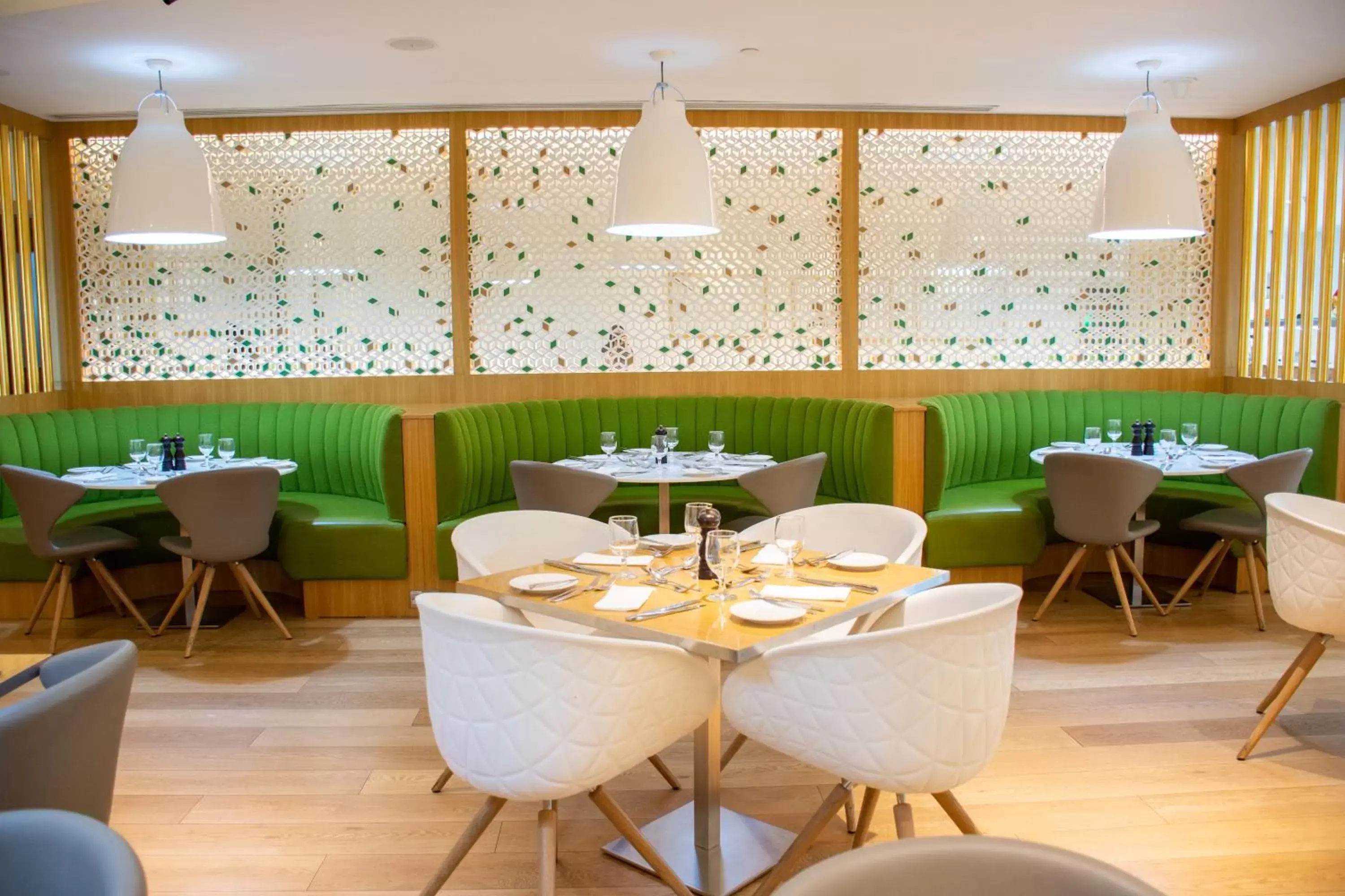 Restaurant/Places to Eat in Premier Inn Dubai Investments Park