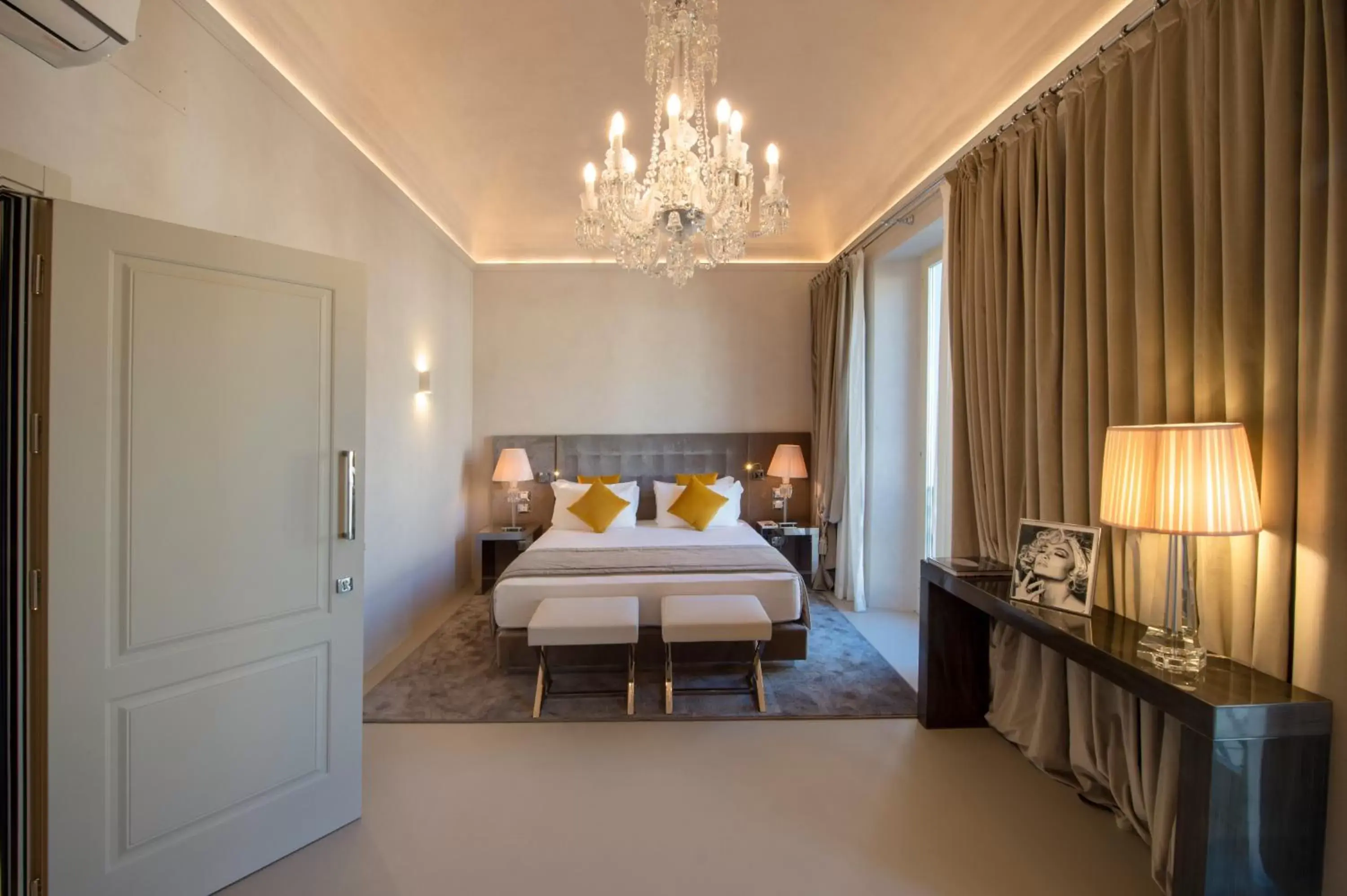 Bed in Palazzo Nainer
