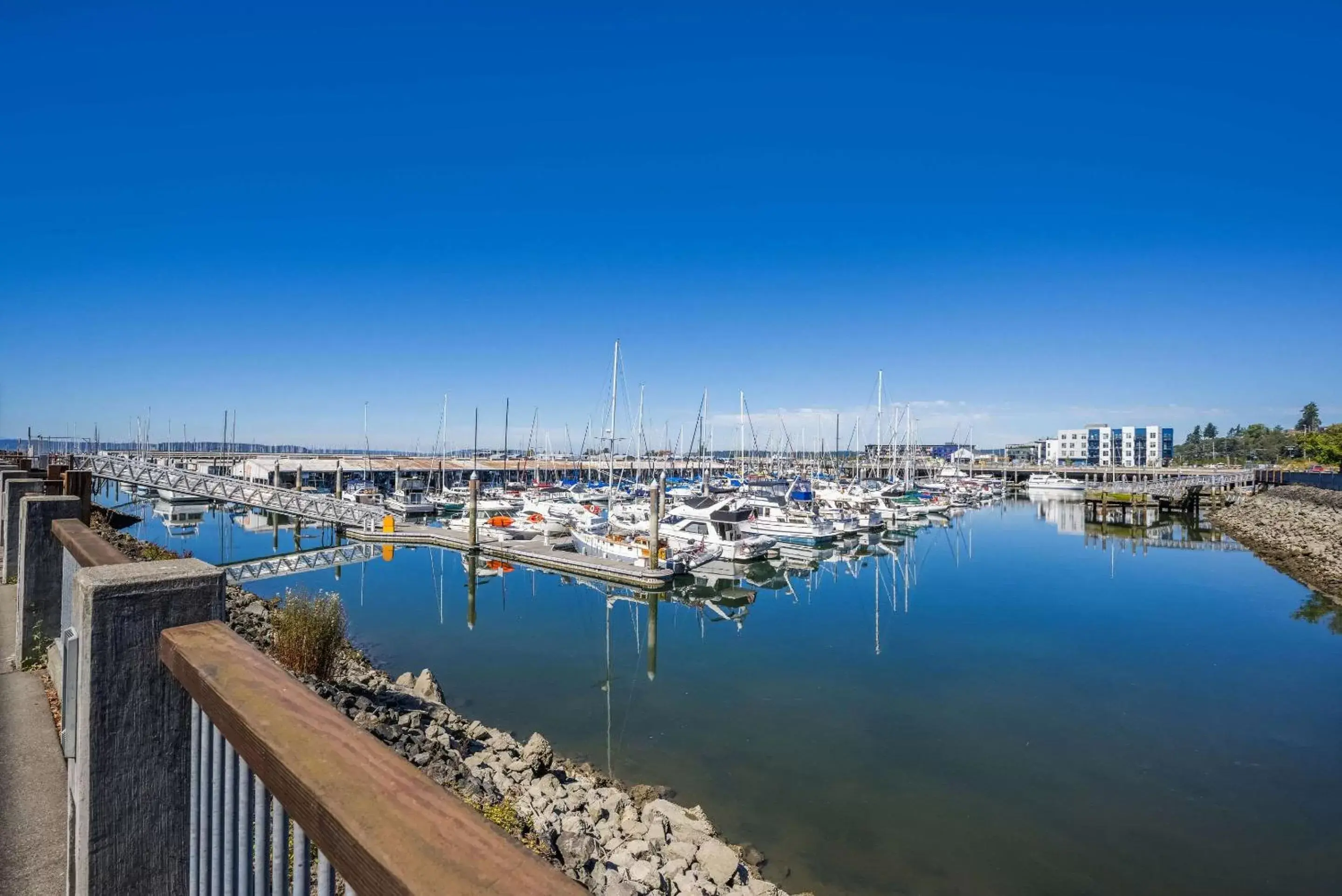 Property building in Inn at Port Gardner-Everett Waterfront, Ascend Hotel Collection