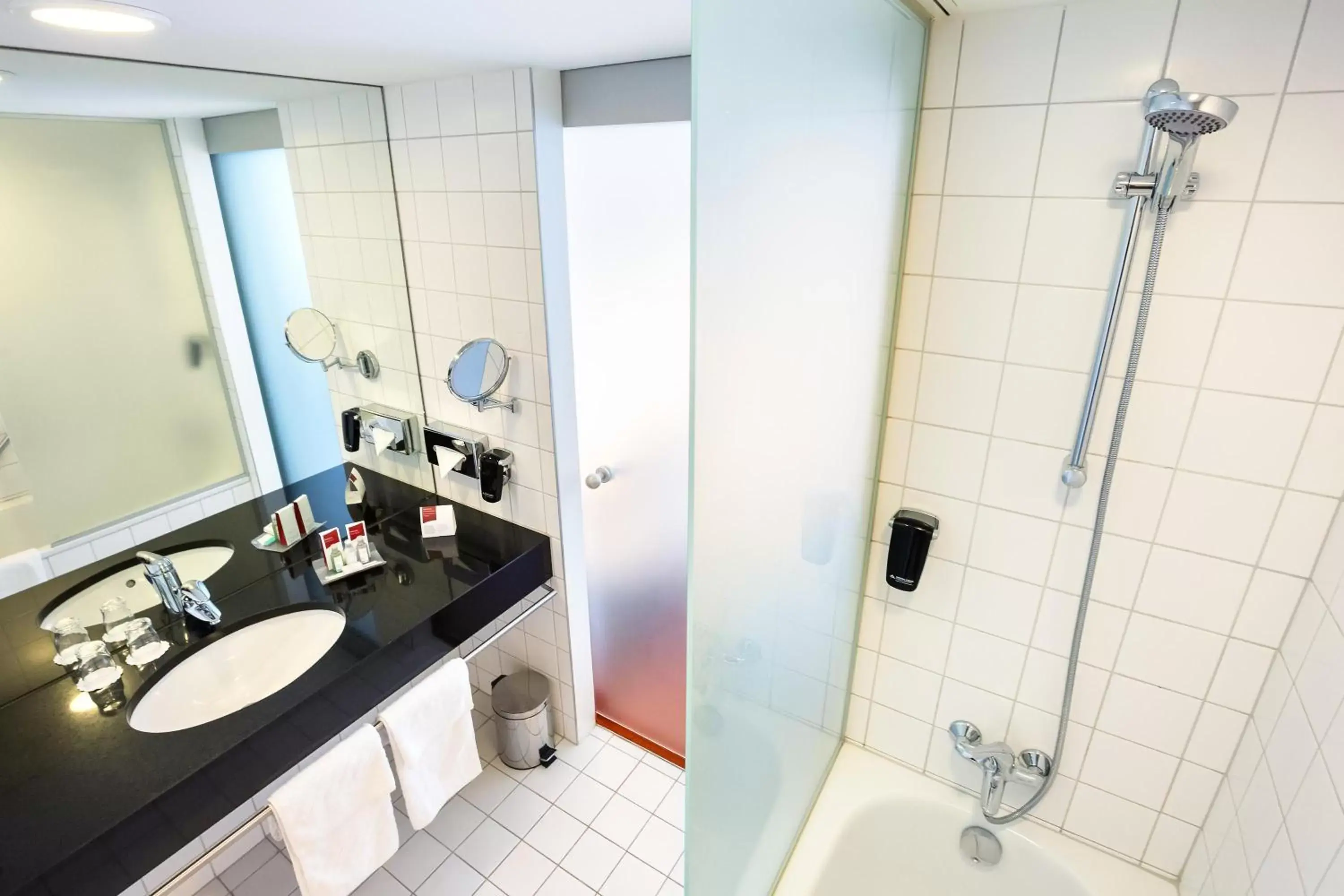 Shower, Bathroom in Austria Trend Hotel Europa Wien