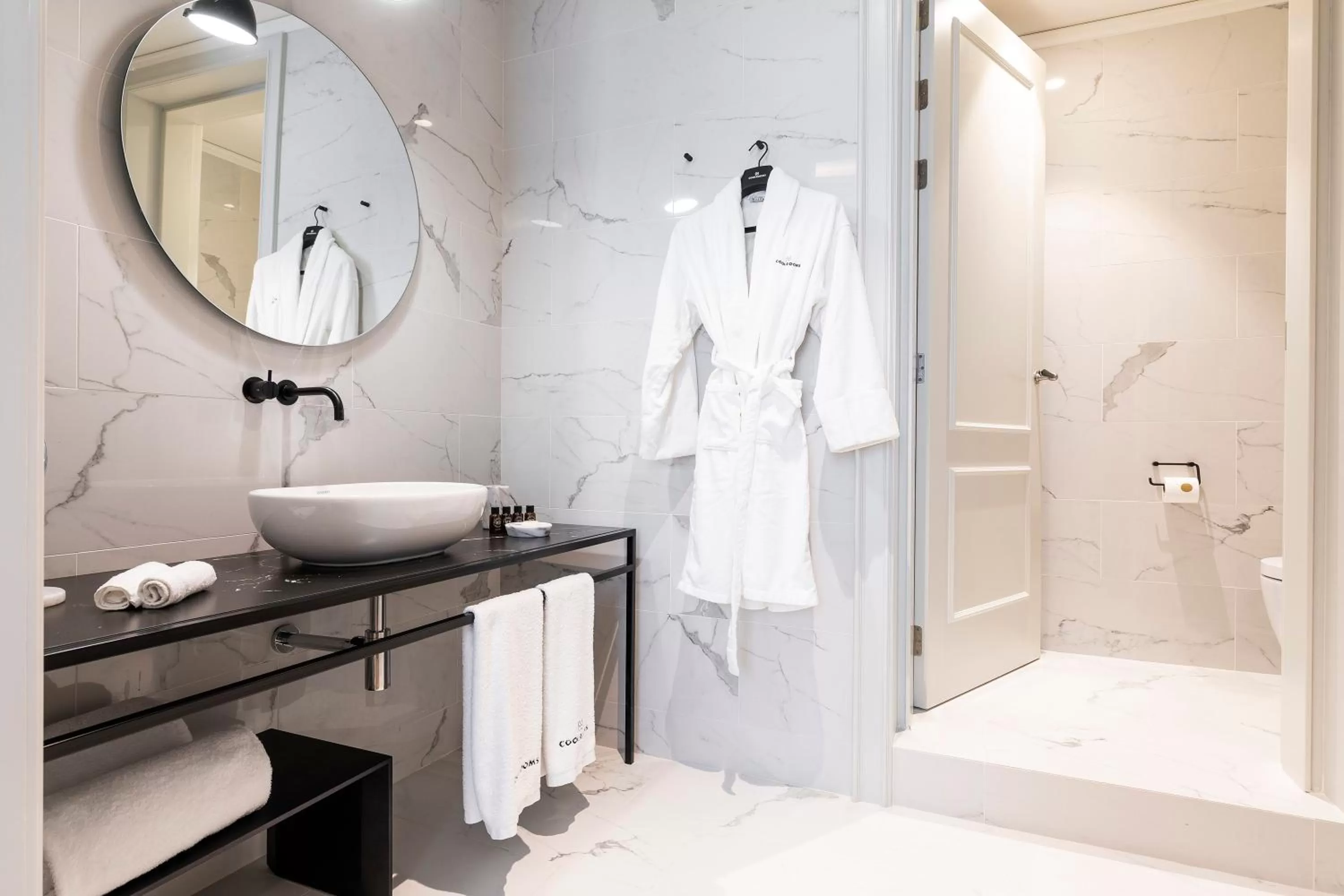 Bathroom in Maldà Singular Hotel