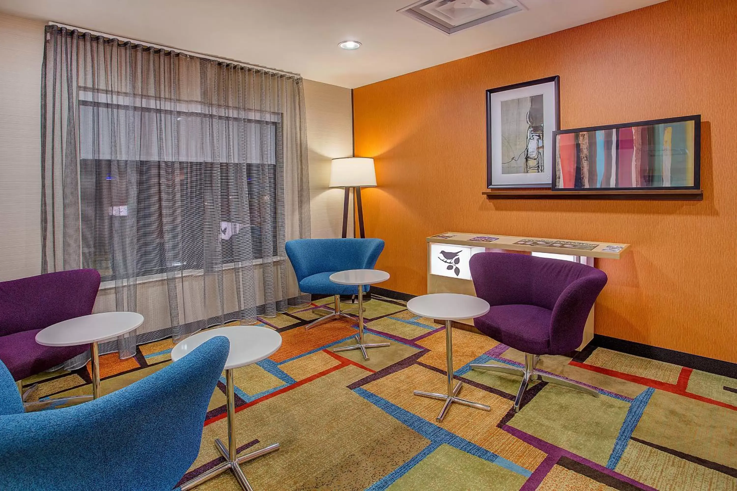 Lobby or reception, Seating Area in Fairfield Inn & Suites Kodak