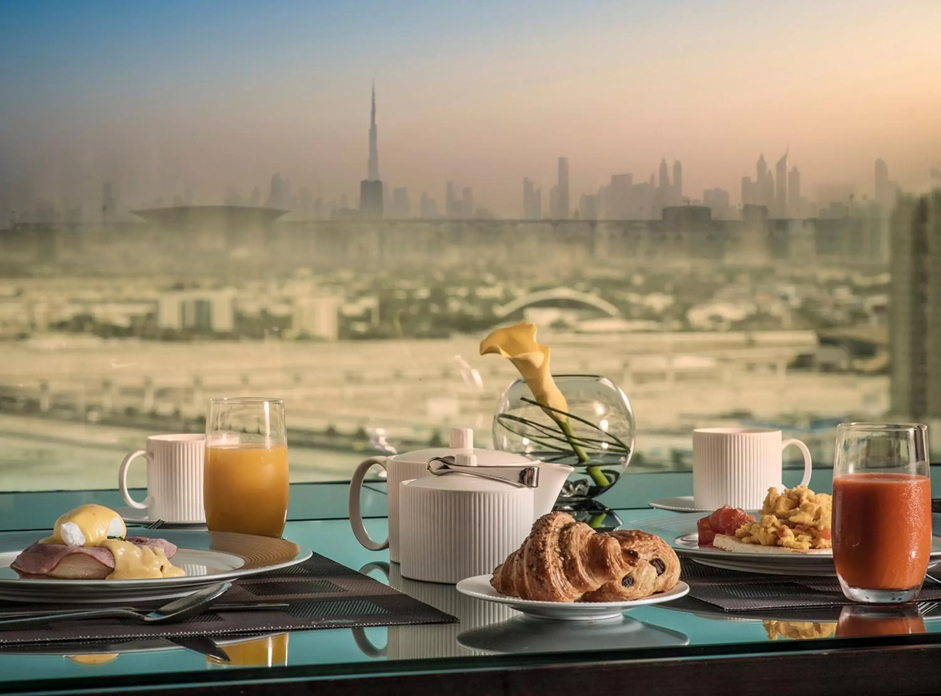 Photo of the whole room, Breakfast in InterContinental Dubai Festival City, an IHG Hotel