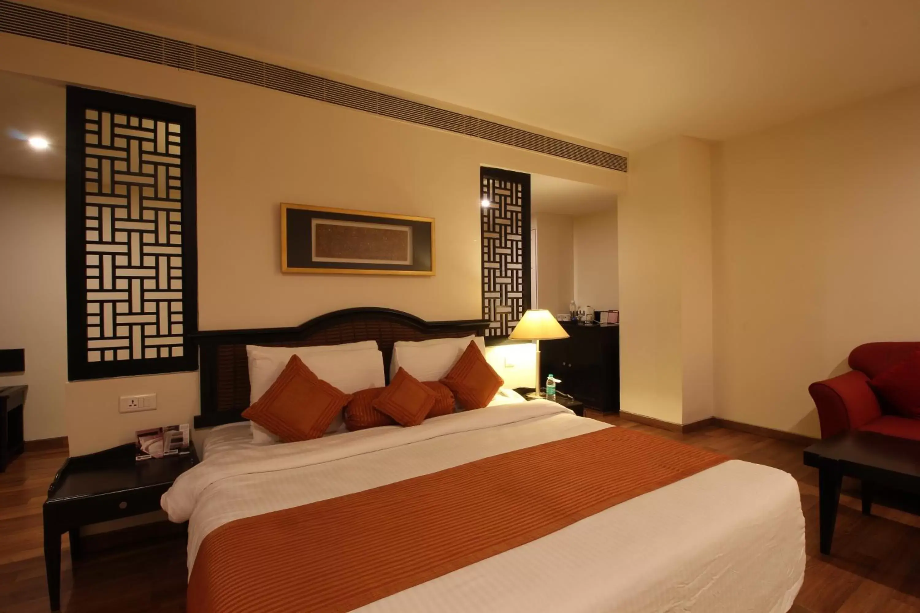 Bed in Hotel Minerva Grand Secunderabad