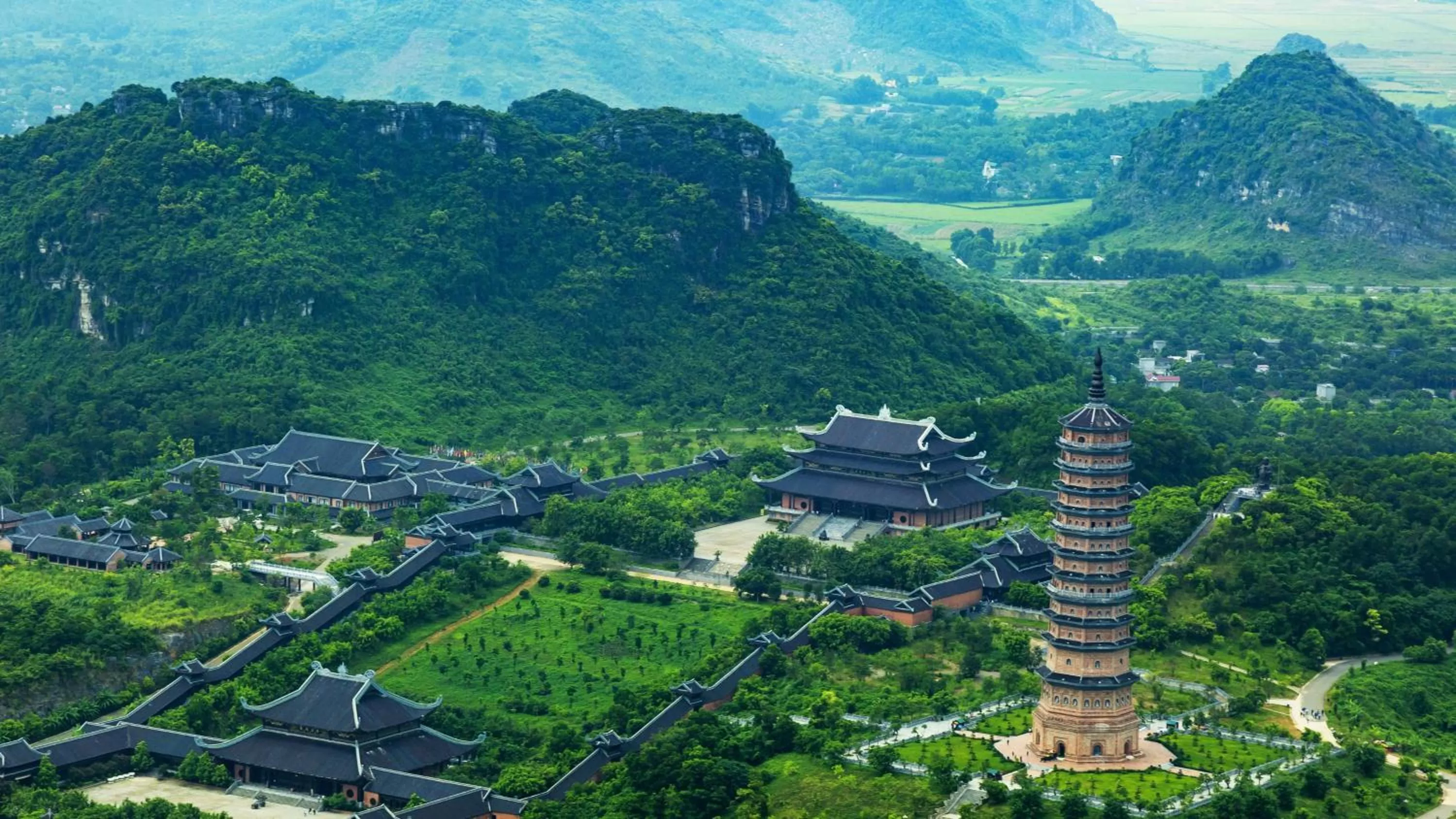 Nearby landmark in MOMALI Hotel Ninh Binh