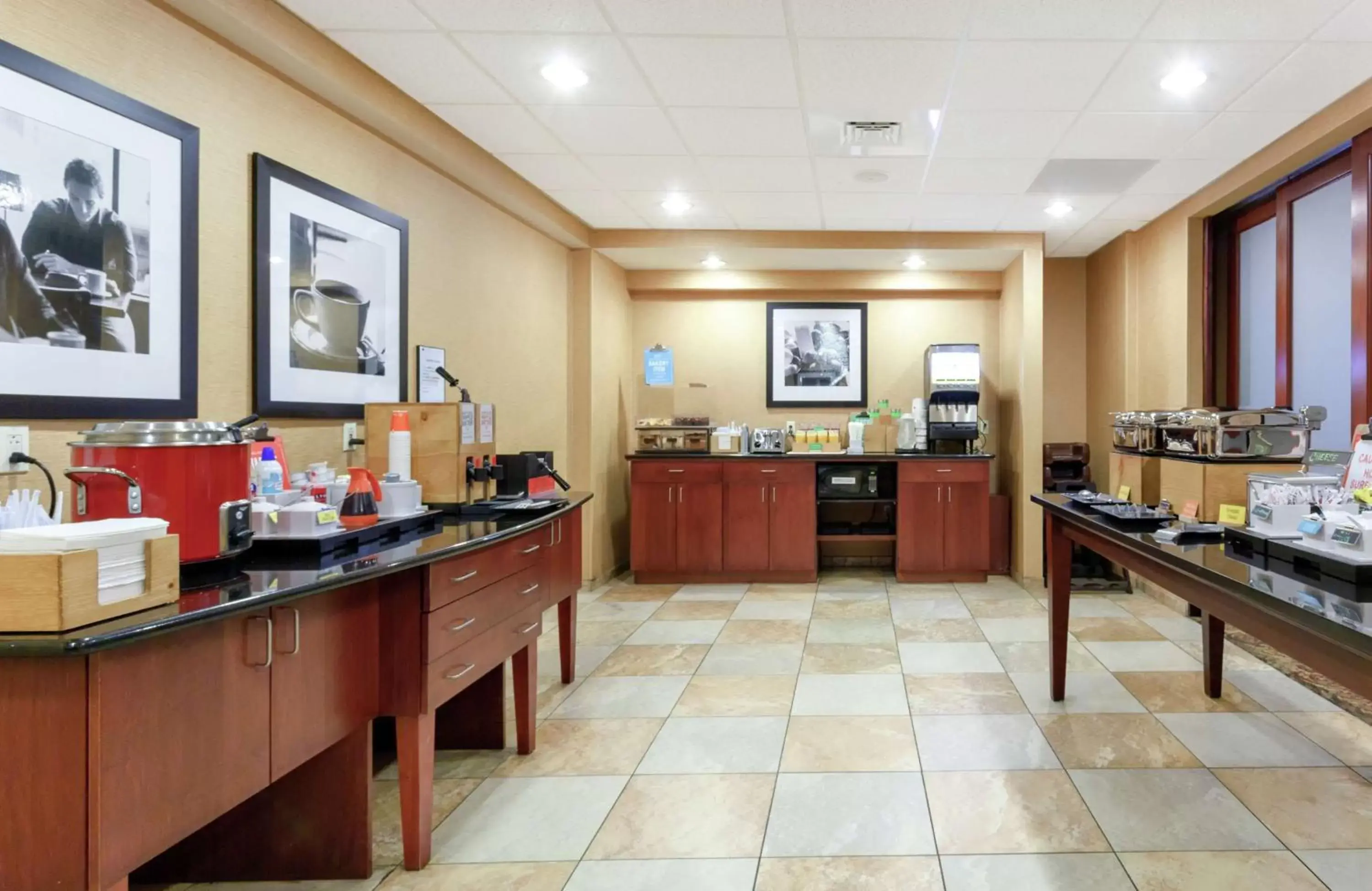 Breakfast in Hampton Inn & Suites Port Richey Breakfast in Hampton Inn & Suites Port Richey