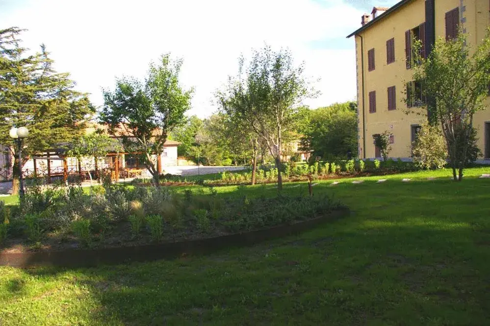 Garden in Hotel Residence Sant'Uberto