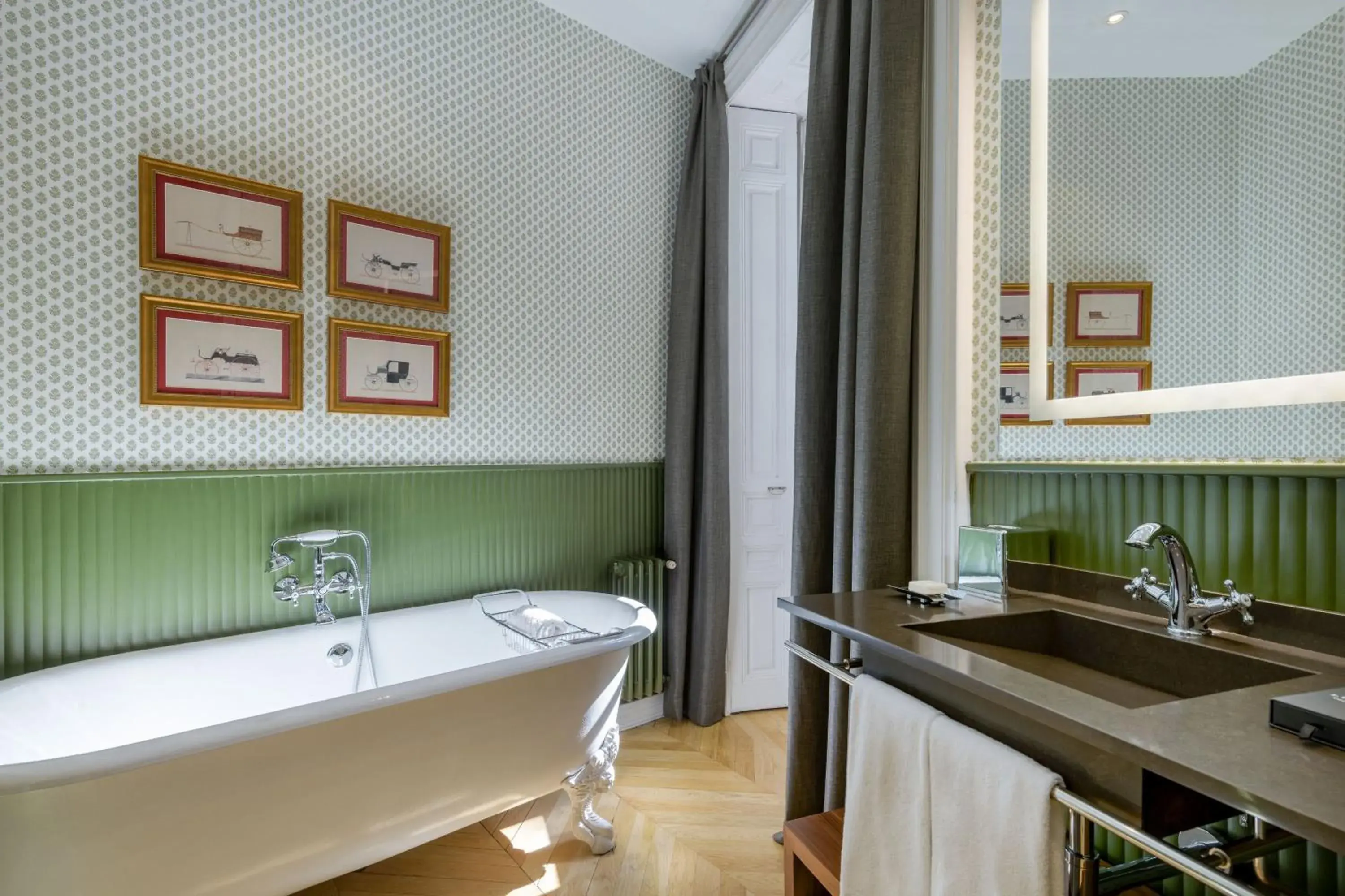 Photo of the whole room, Bathroom in Santo Mauro, a Luxury Collection Hotel, Madrid