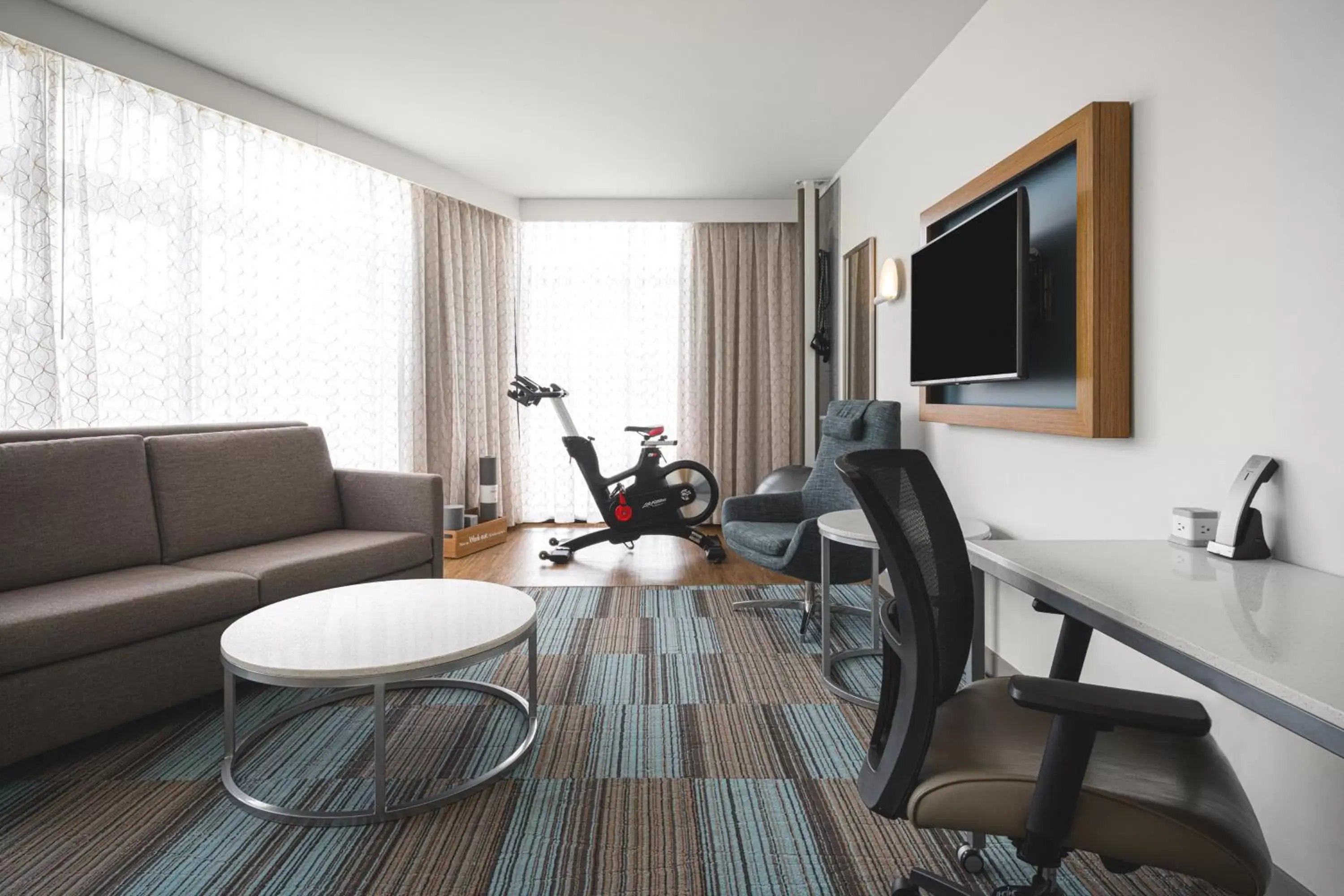 Bedroom in EVEN Hotel Seattle Downtown - Lake Union by IHG Bedroom in EVEN Hotel Seattle Downtown - Lake Union by IHG