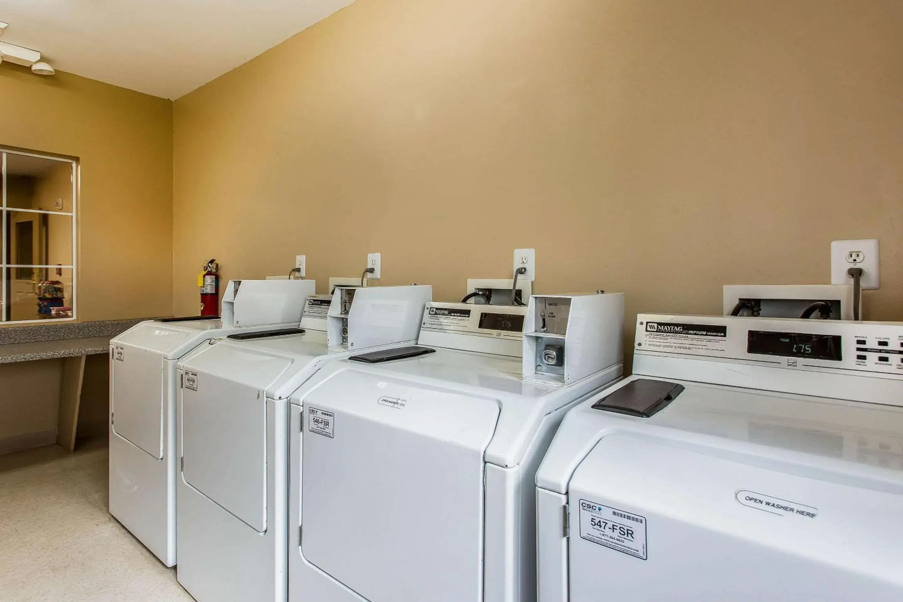 Other, Kitchen/Kitchenette in Suburban Studios near University of North Carolina-Charlotte