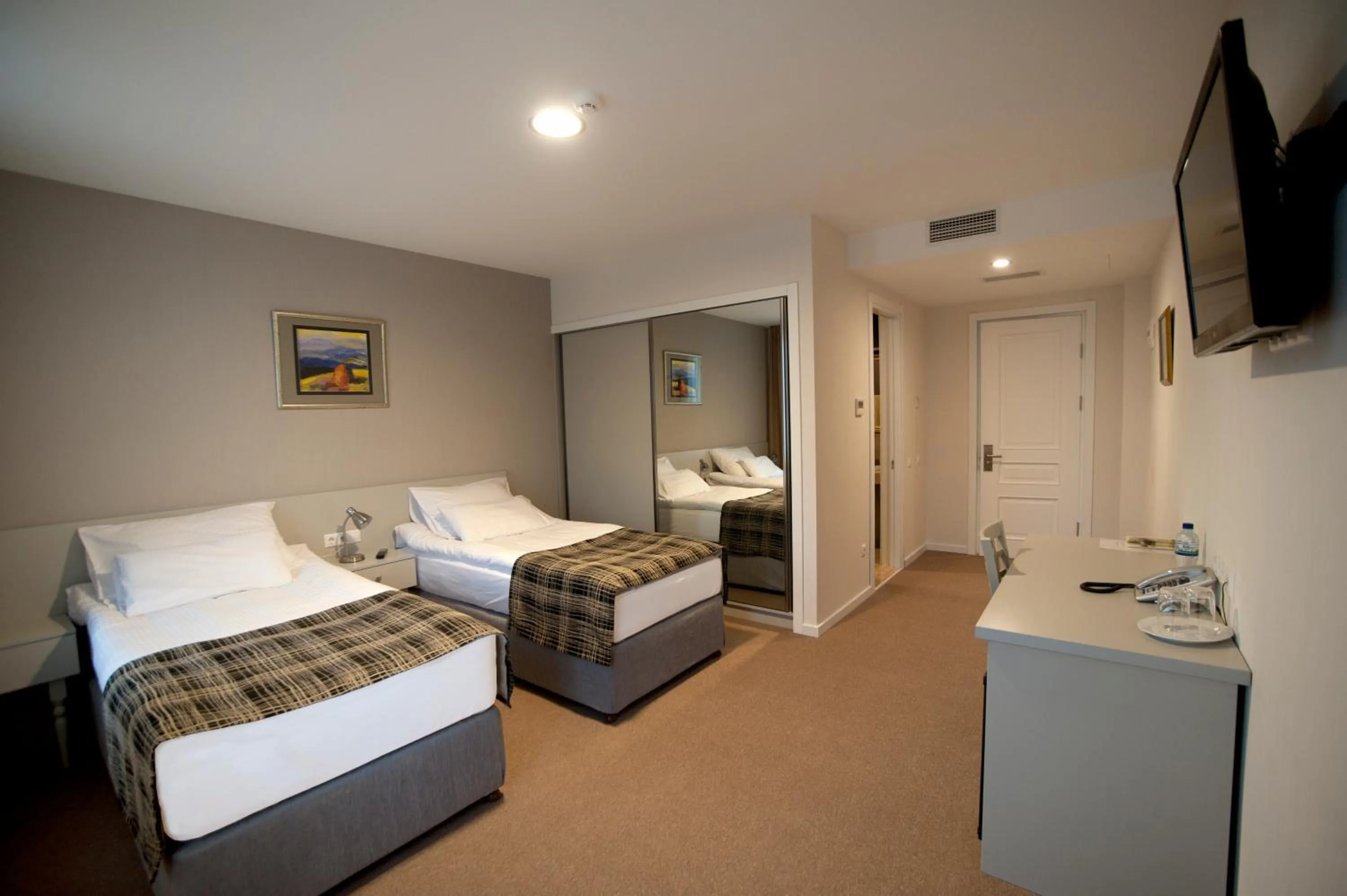 Standard Twin Room in Hotel ZP Palace