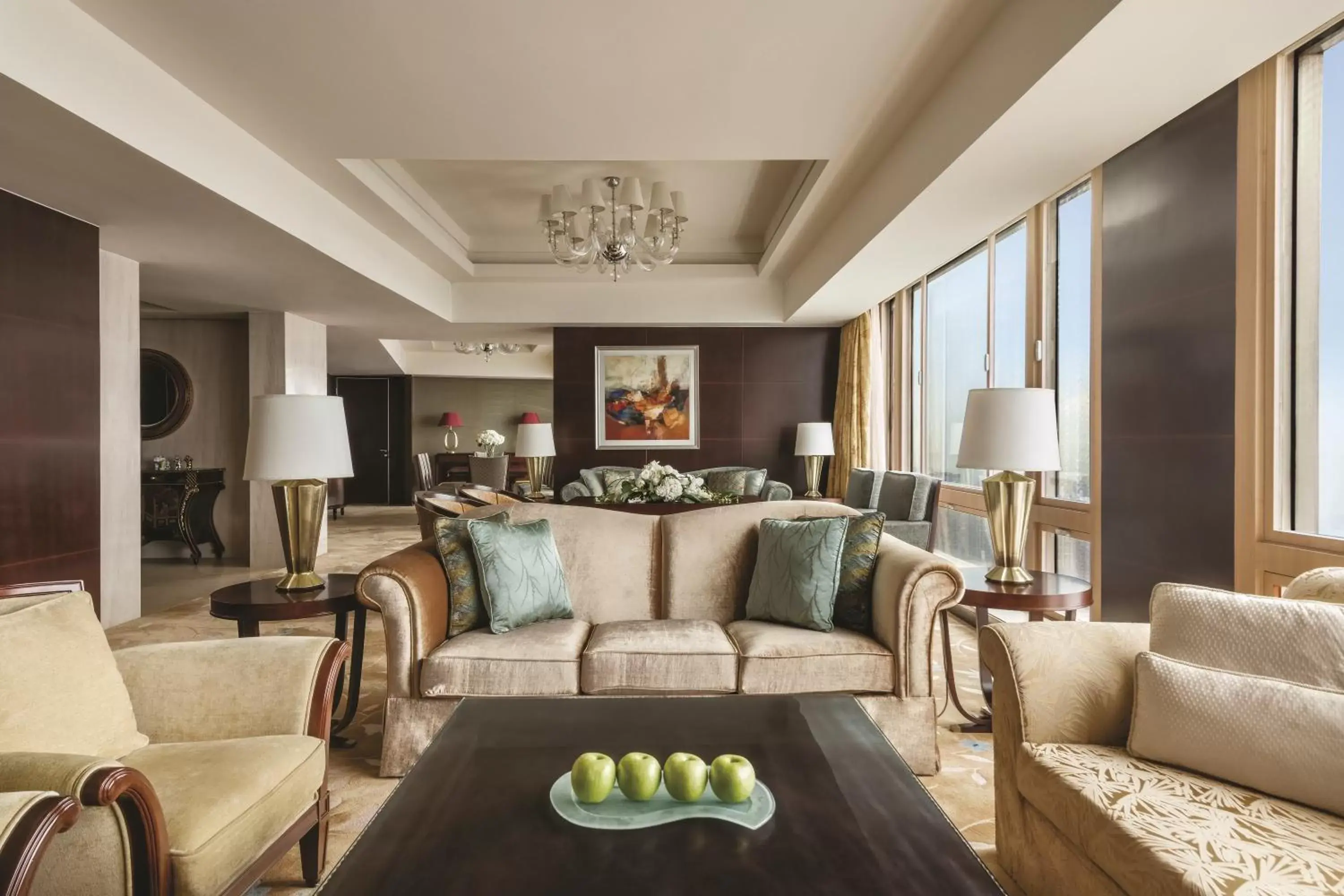 Living room, Seating Area in Shangri-La Chengdu