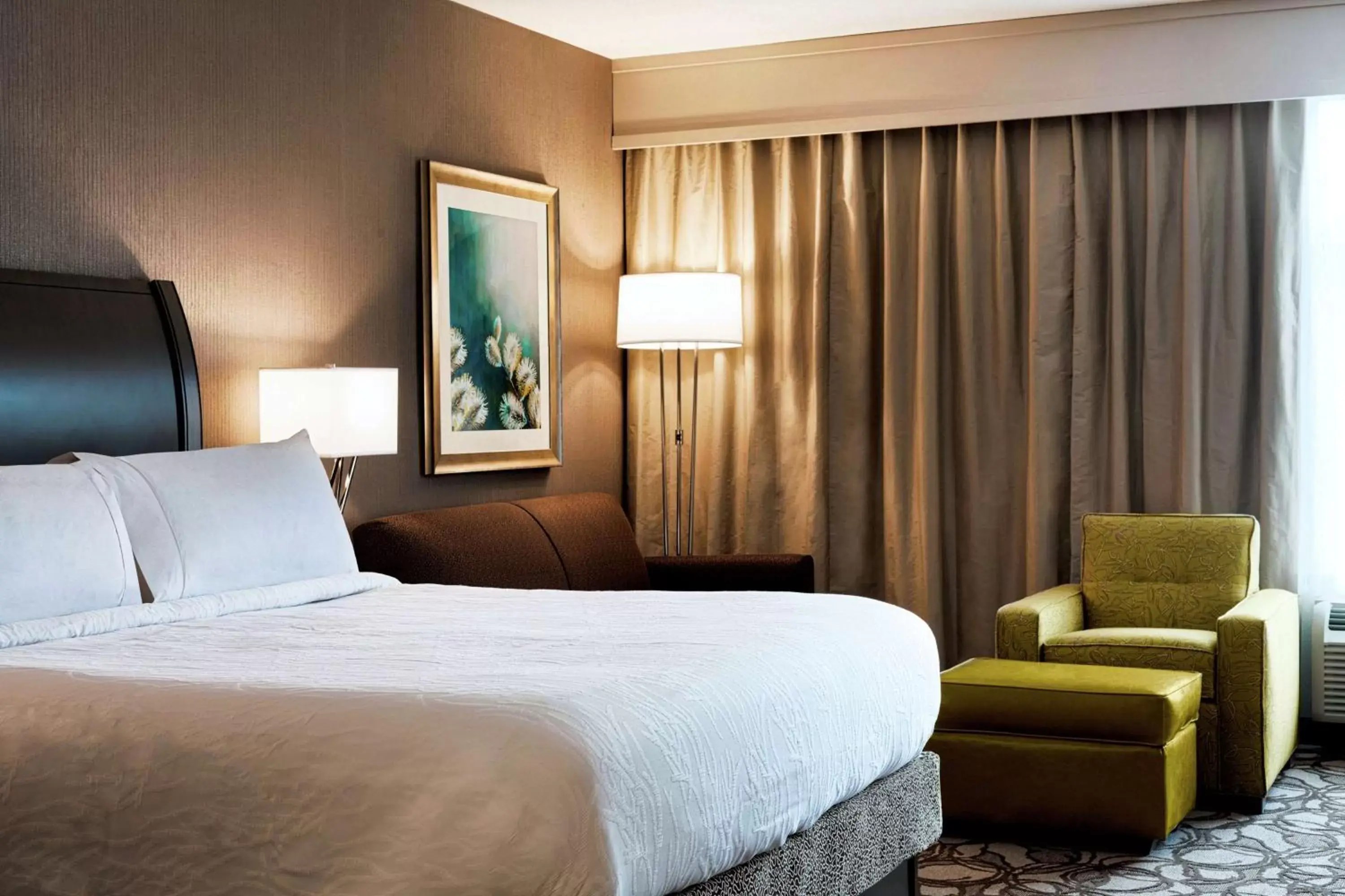 Bed in Hilton Garden Inn Lenox Pittsfield Bed in Hilton Garden Inn Lenox Pittsfield