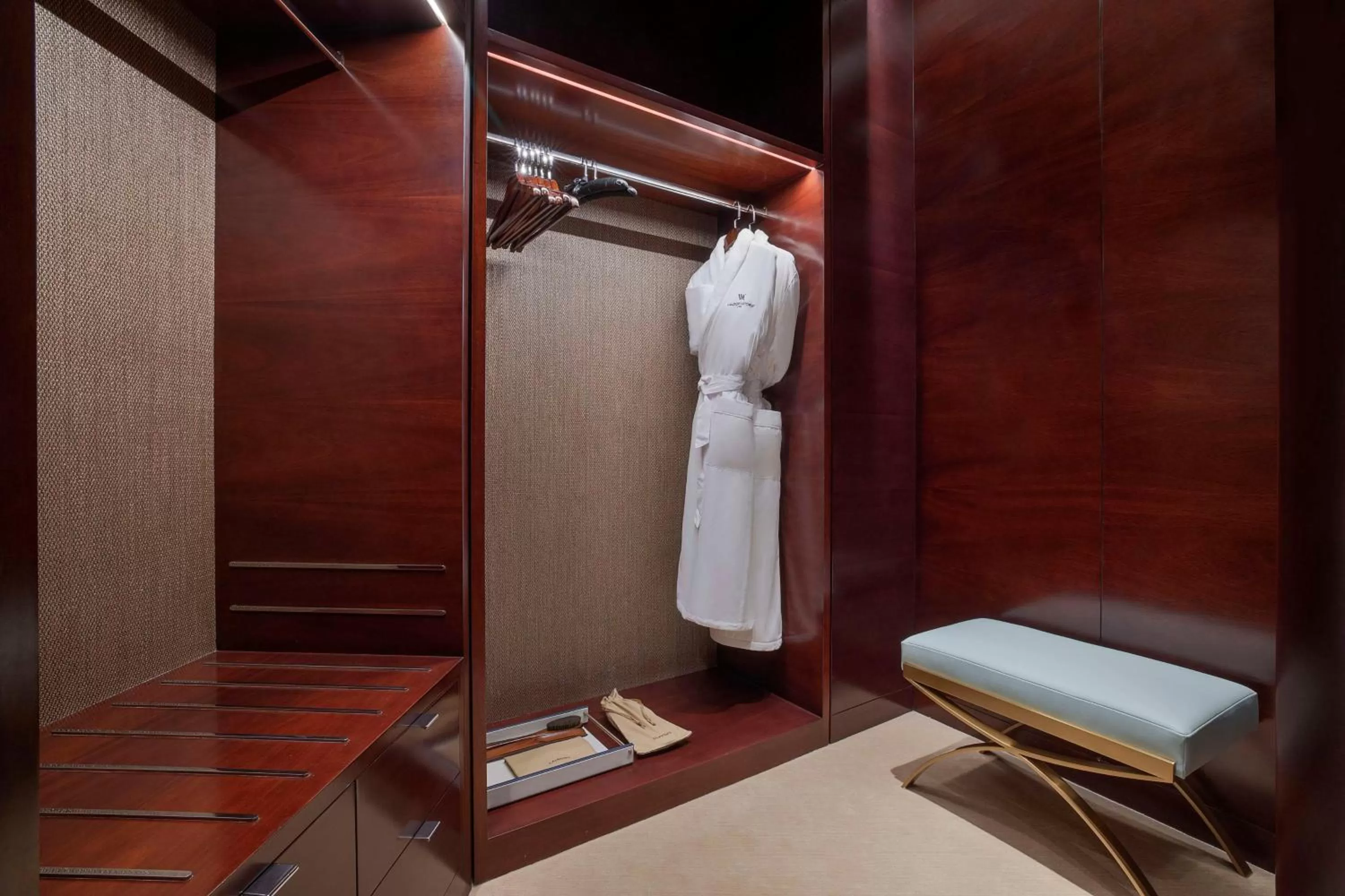 Living room in Waldorf Astoria Doha Lusail