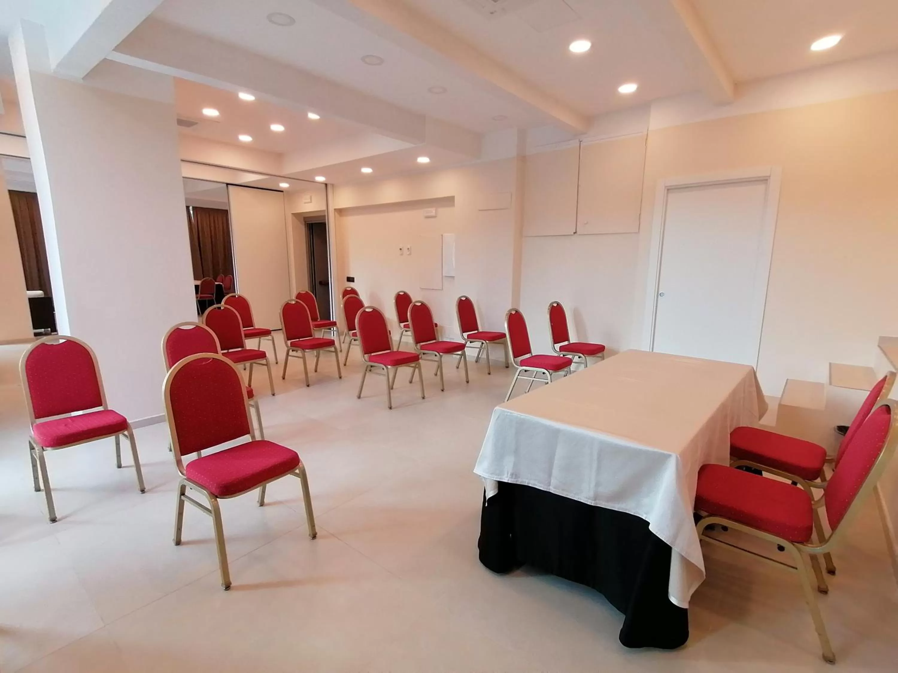 Meeting/conference room in Poggio Hotel