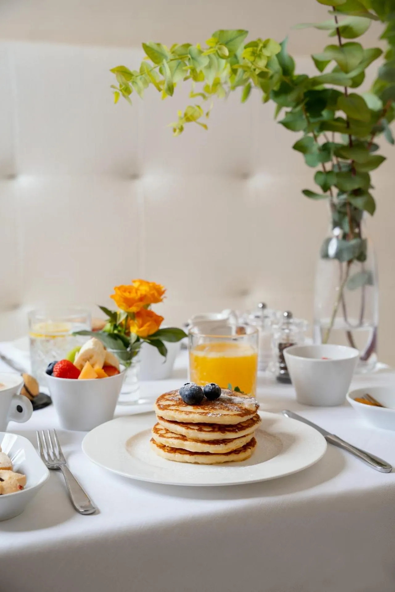 Breakfast in Albergo Rossini 1936 - Small & Charming