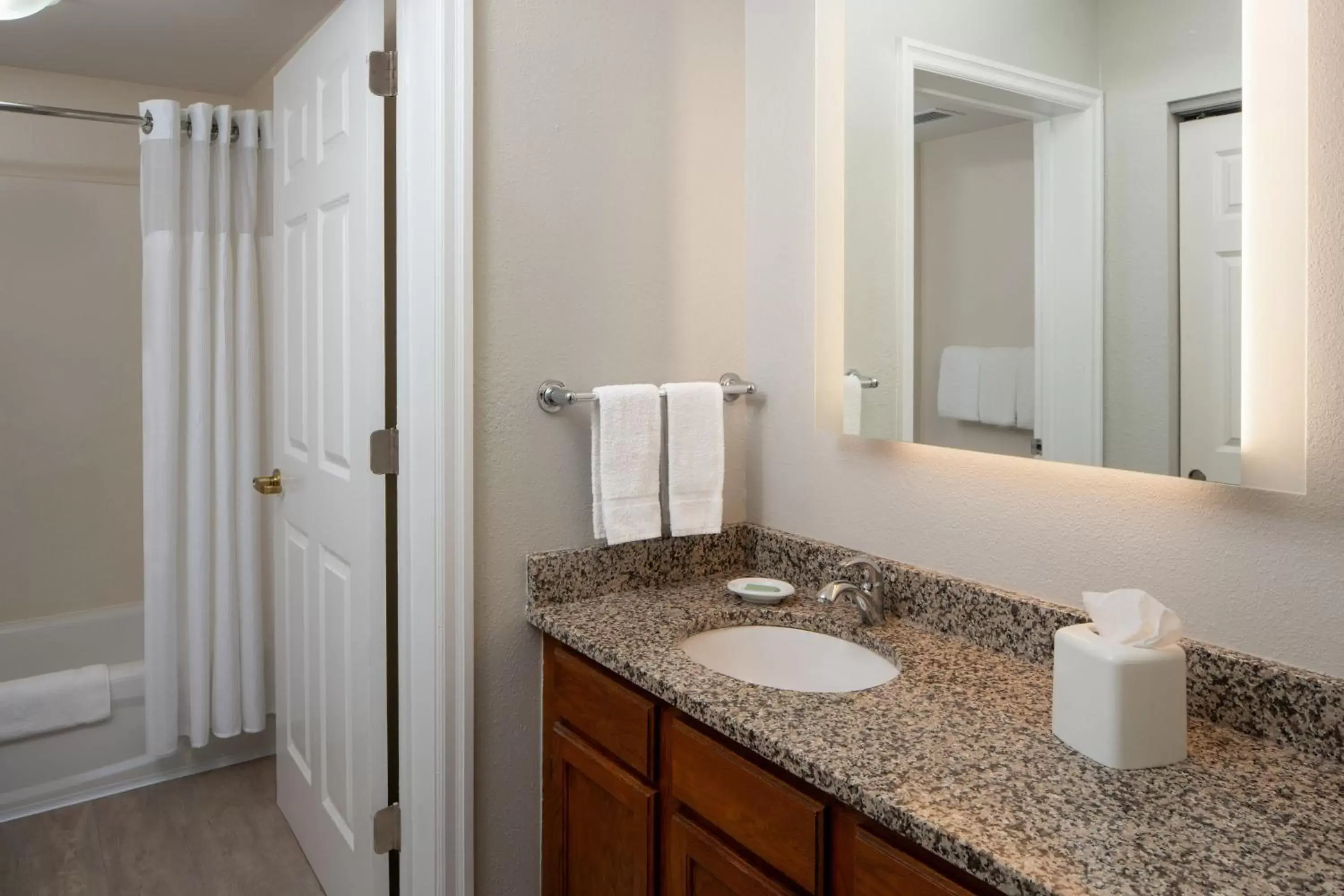 Bathroom in Residence Inn Charleston Riverview