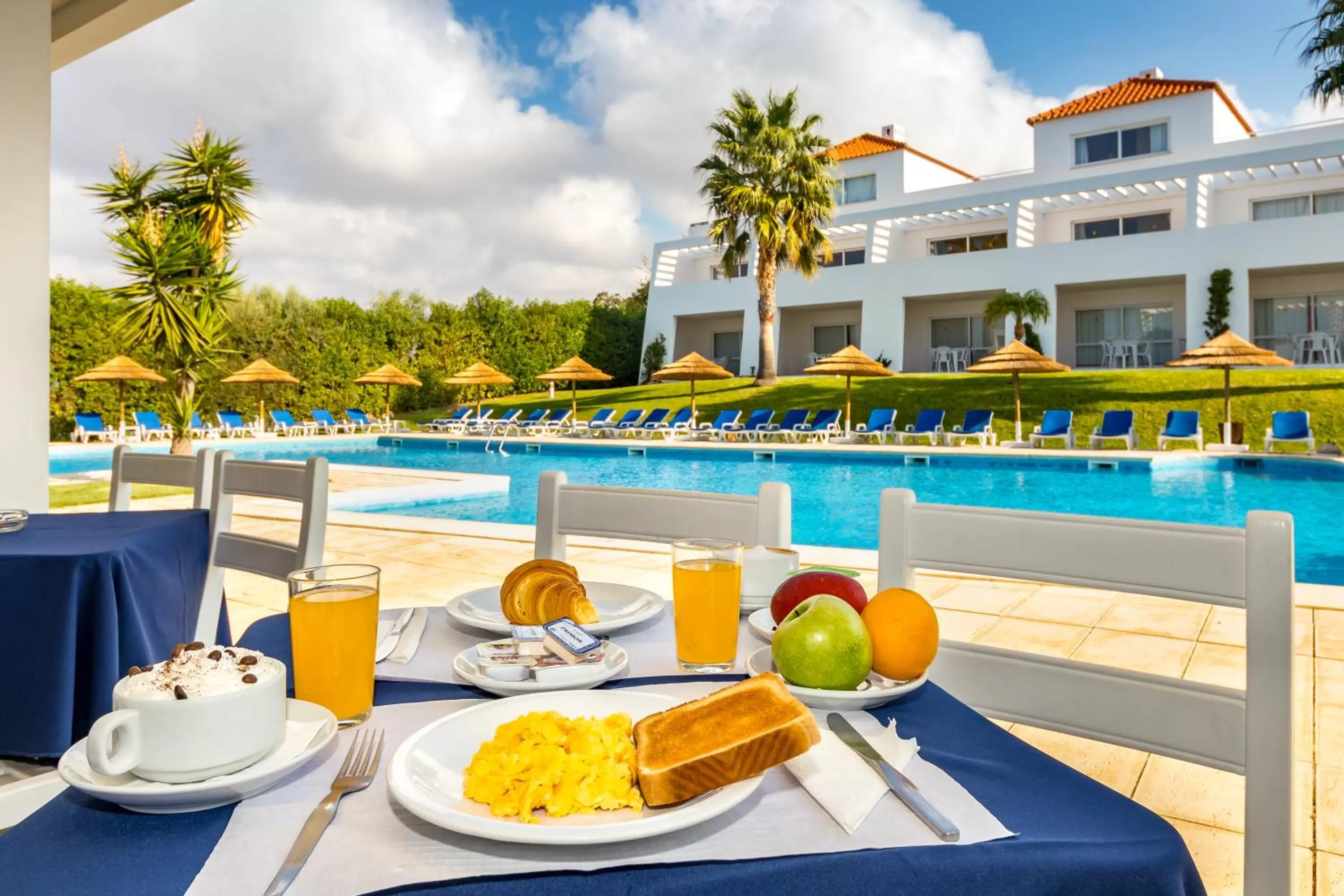 Food and drinks in Pateo Village