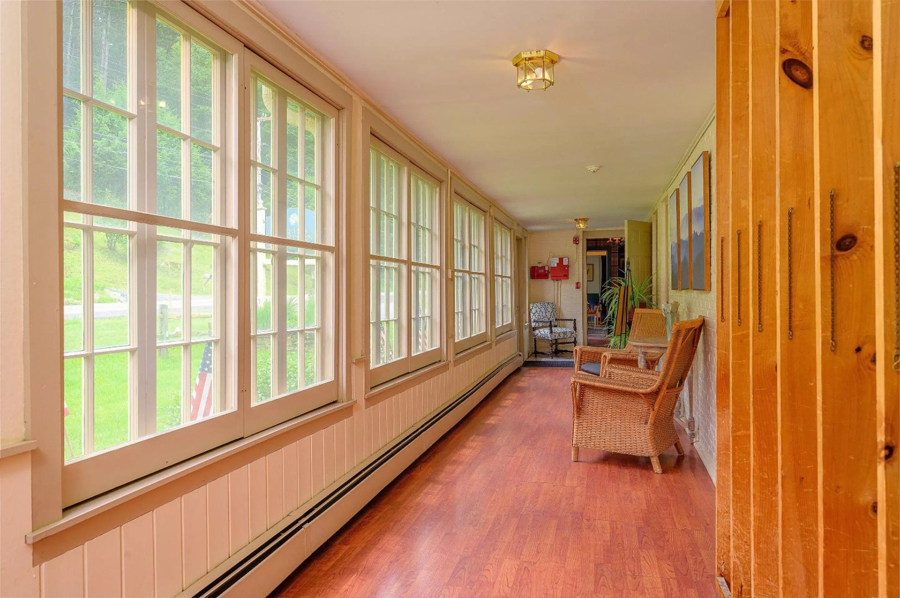 Decorative detail in Brass Lantern Inn
