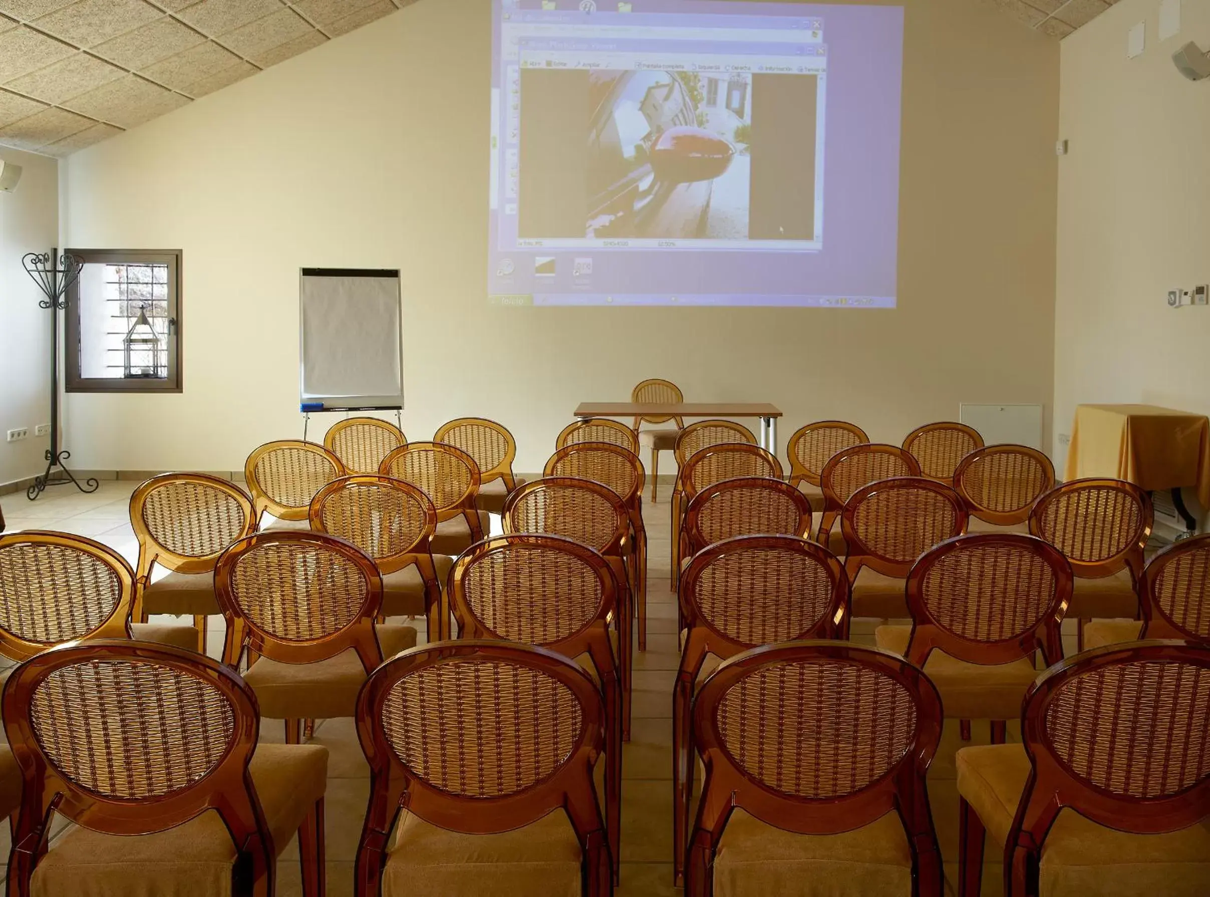 Meeting/conference room, Business Area/Conference Room in Eco Hotel con encanto Masía la Mota B&B