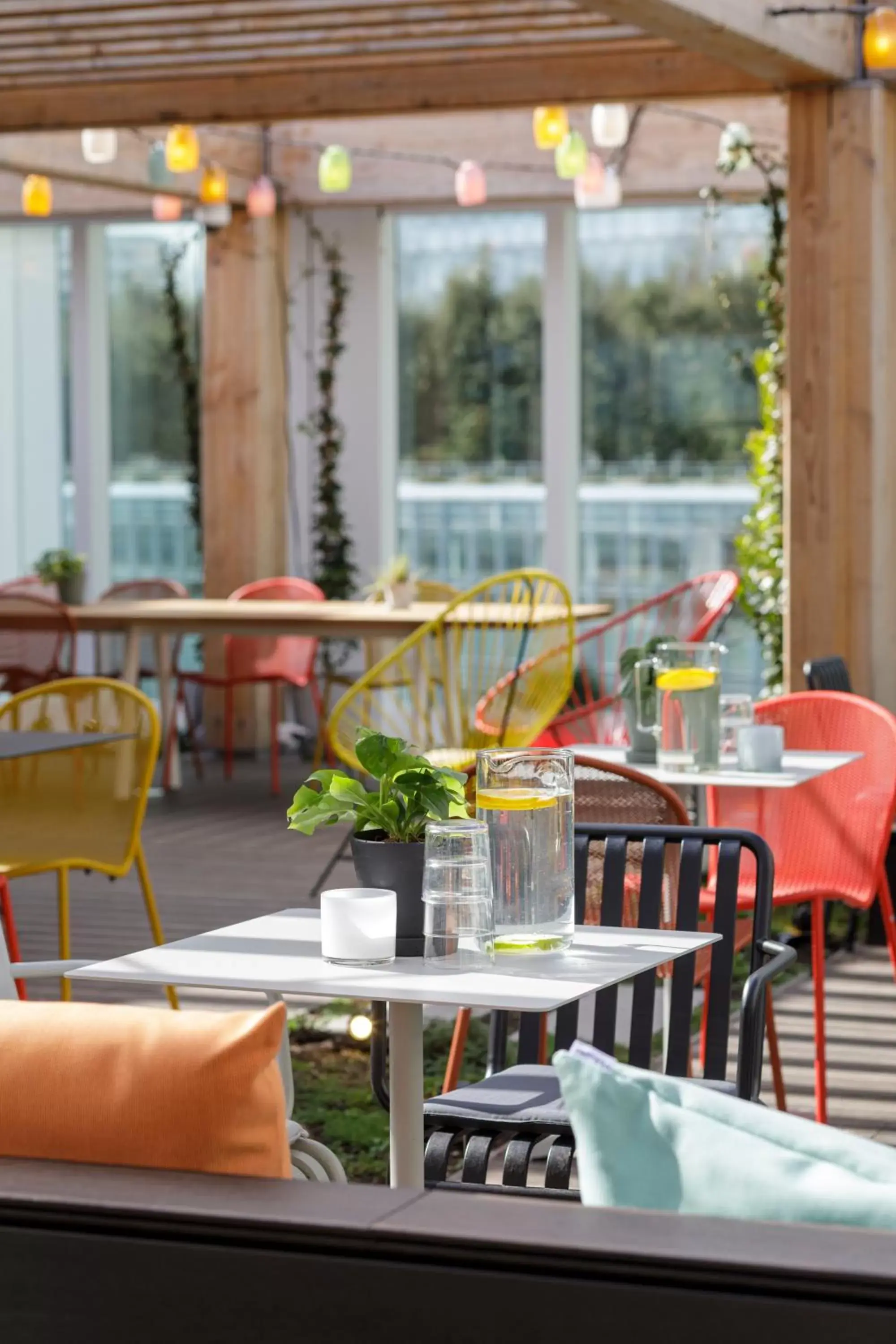 Balcony/Terrace, Restaurant/Places to Eat in Zoku Paris