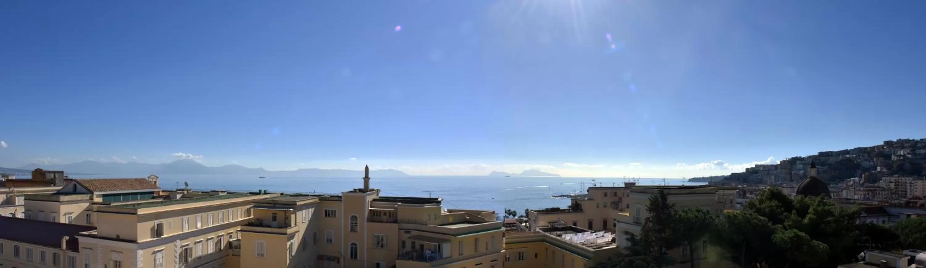 Sea view in Specchio di Parthenope B&B